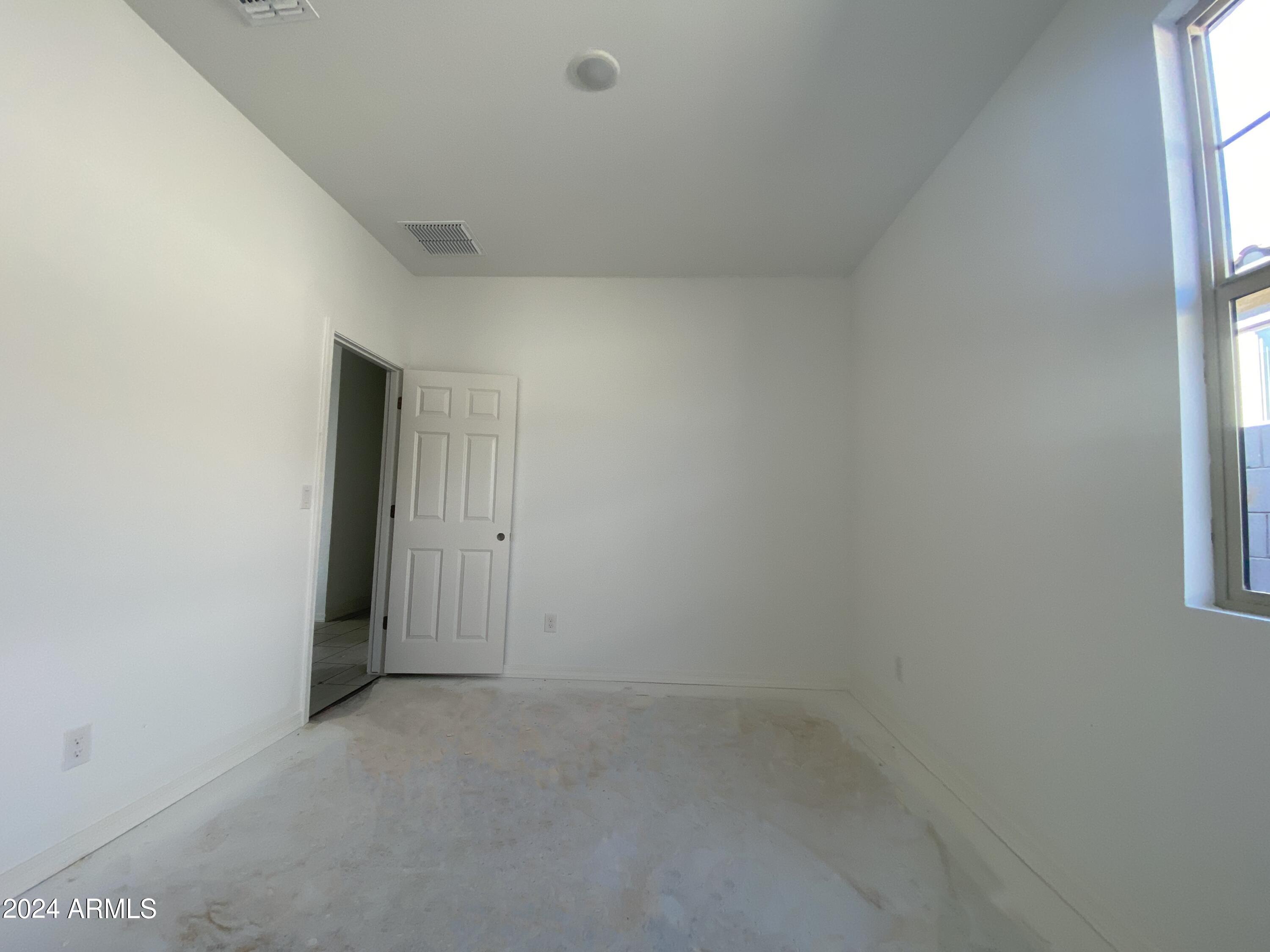 10811 W LUXTON Lane