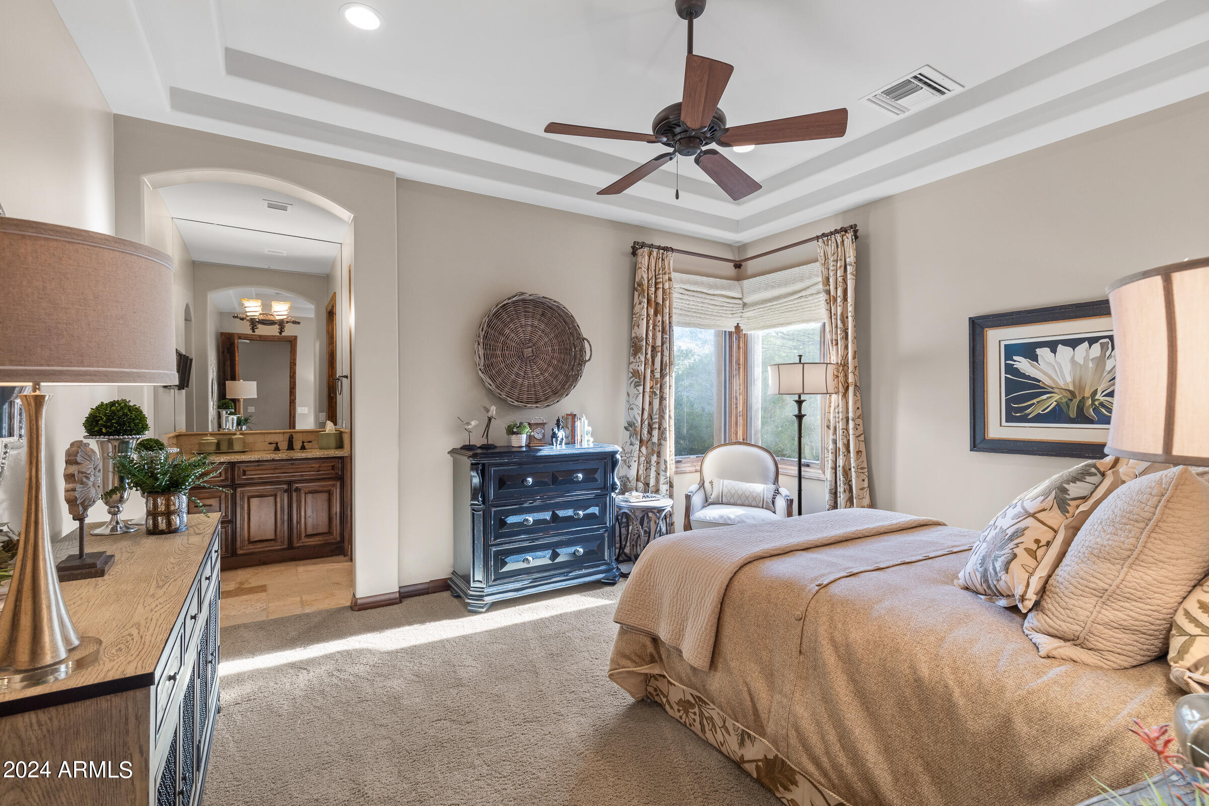 4320 N DIAMOND POINT Circle