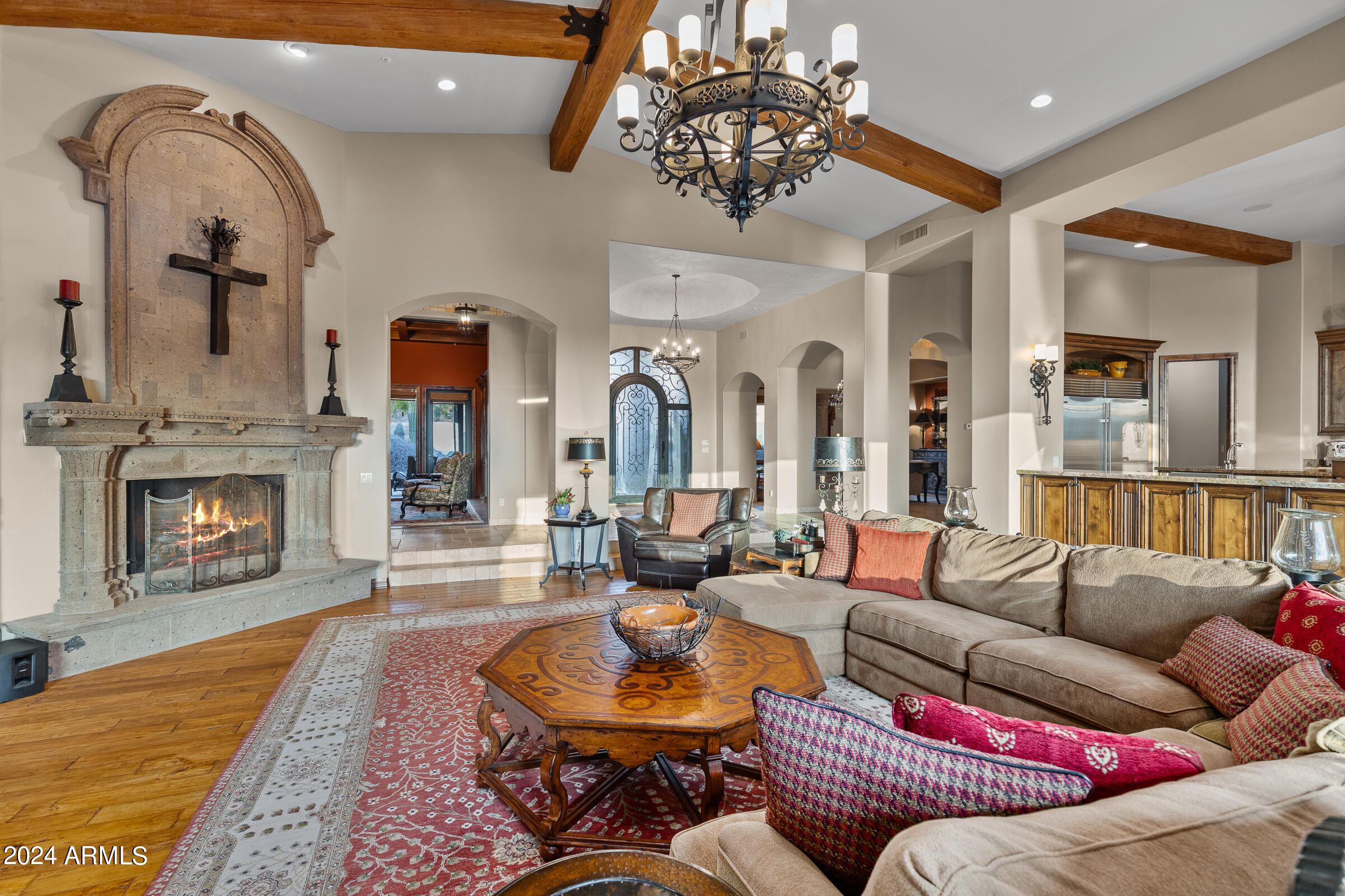 4320 N DIAMOND POINT Circle