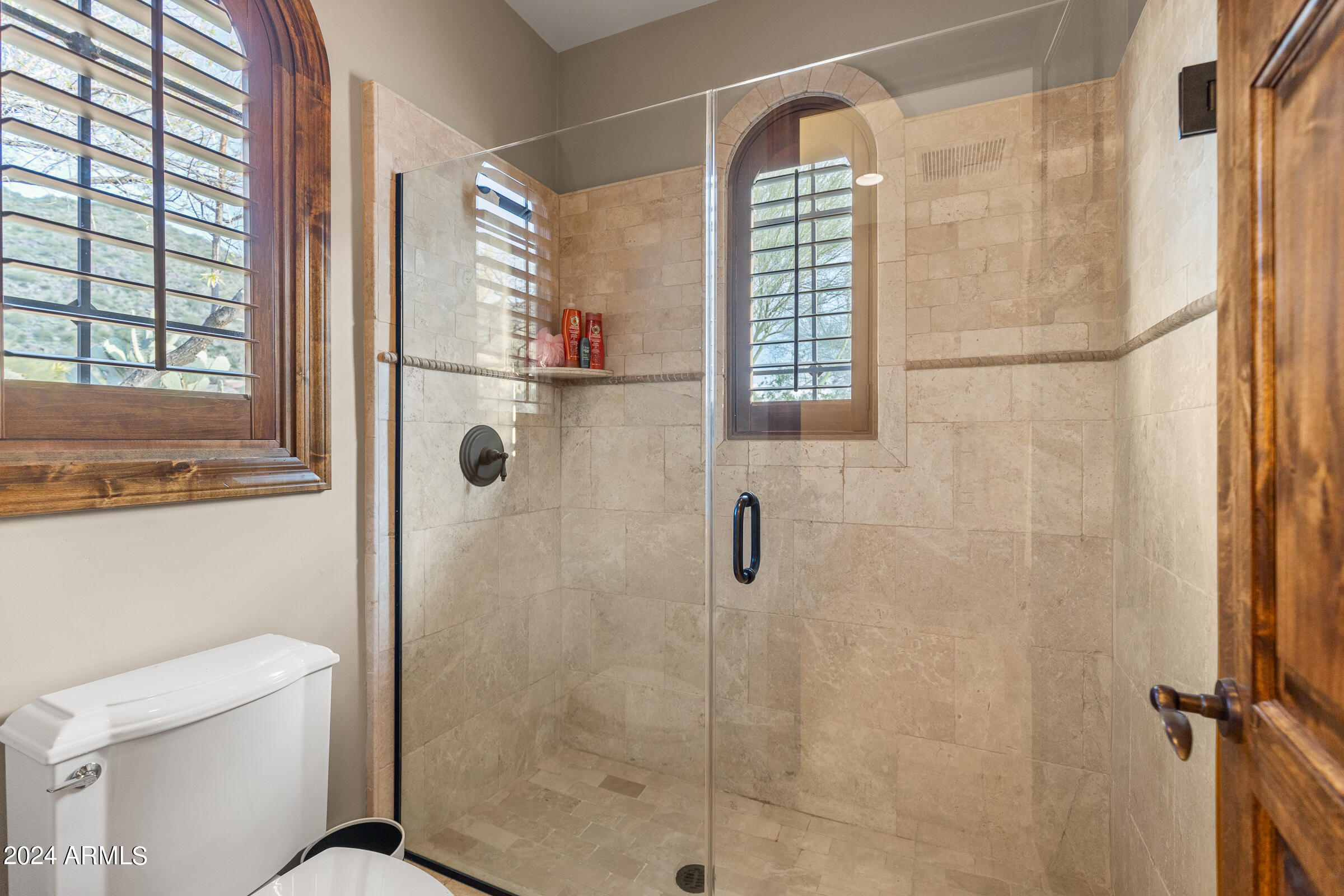 4320 N DIAMOND POINT Circle