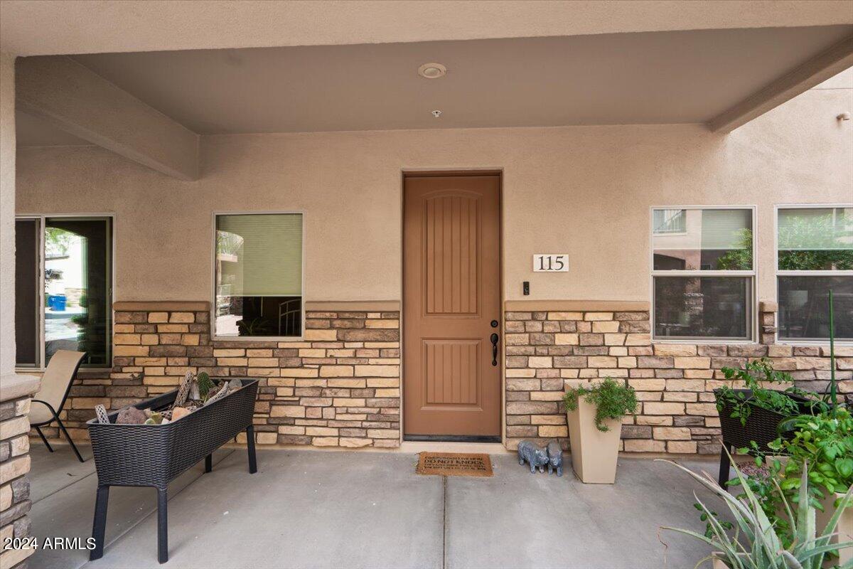 2821 S SKYLINE Drive, 115