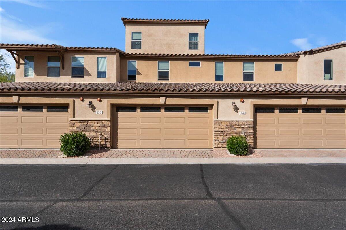 2821 S SKYLINE Drive, 115