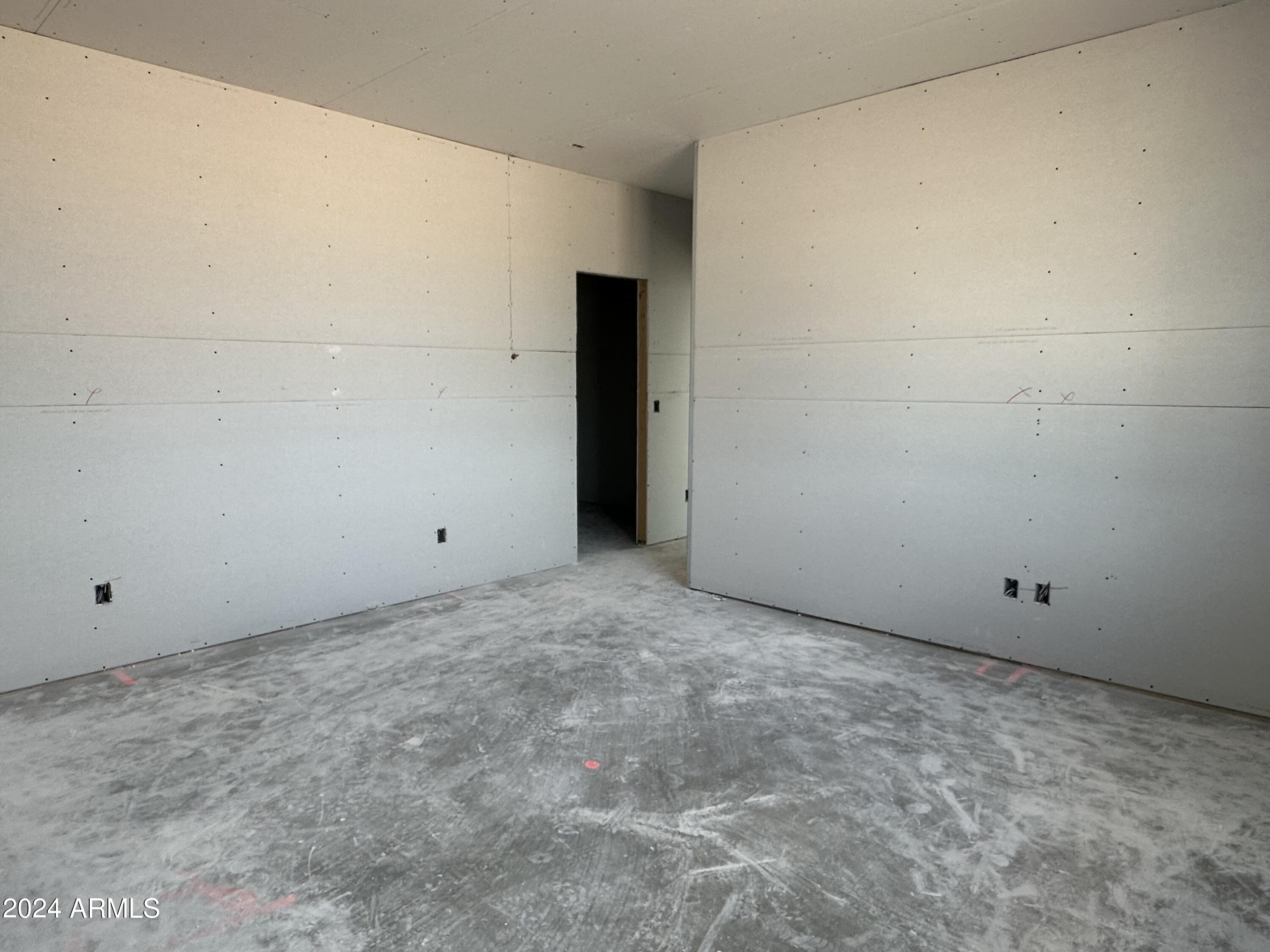 5512 W McNeil Street