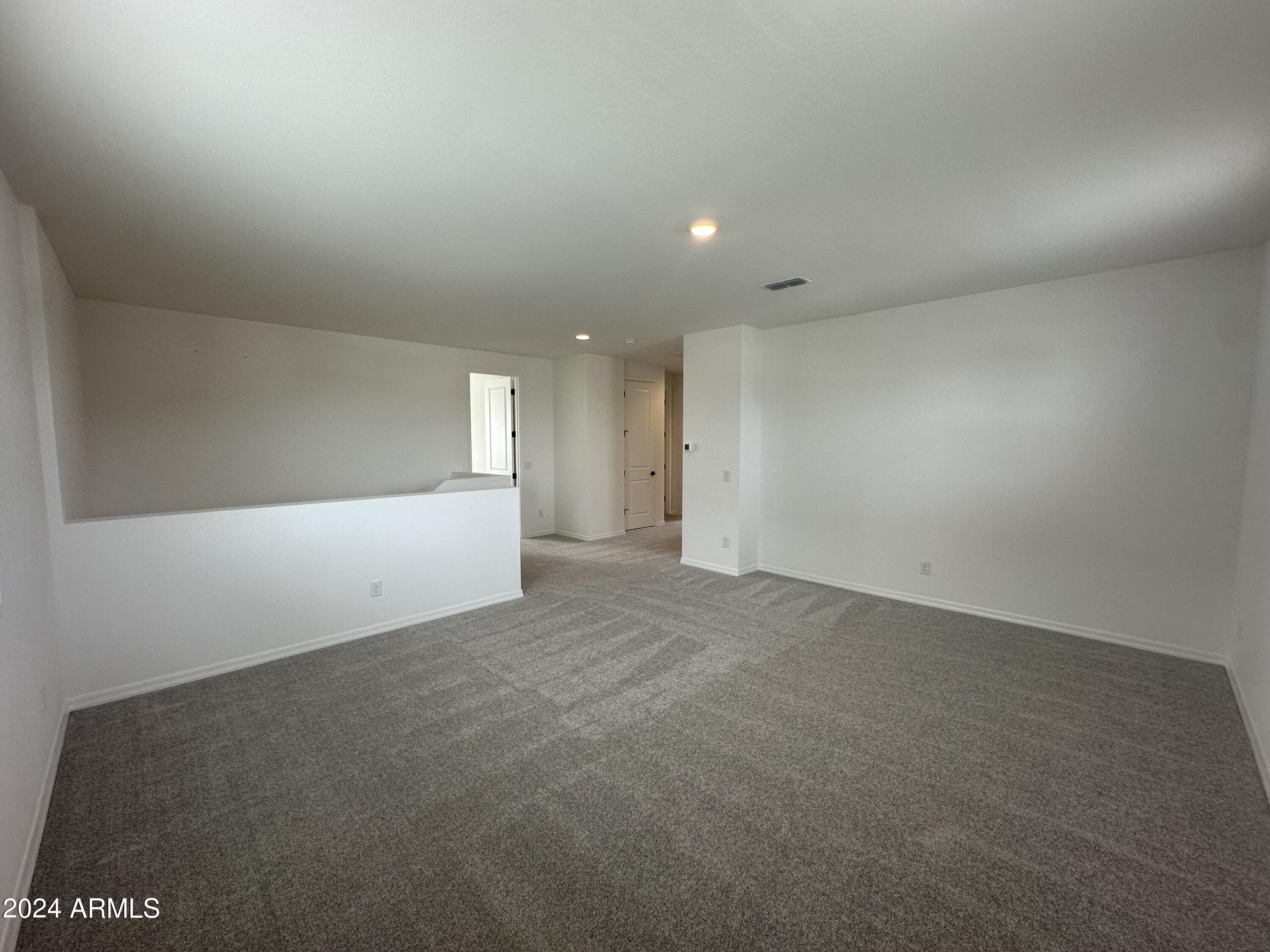 9431 E SECTOR Drive