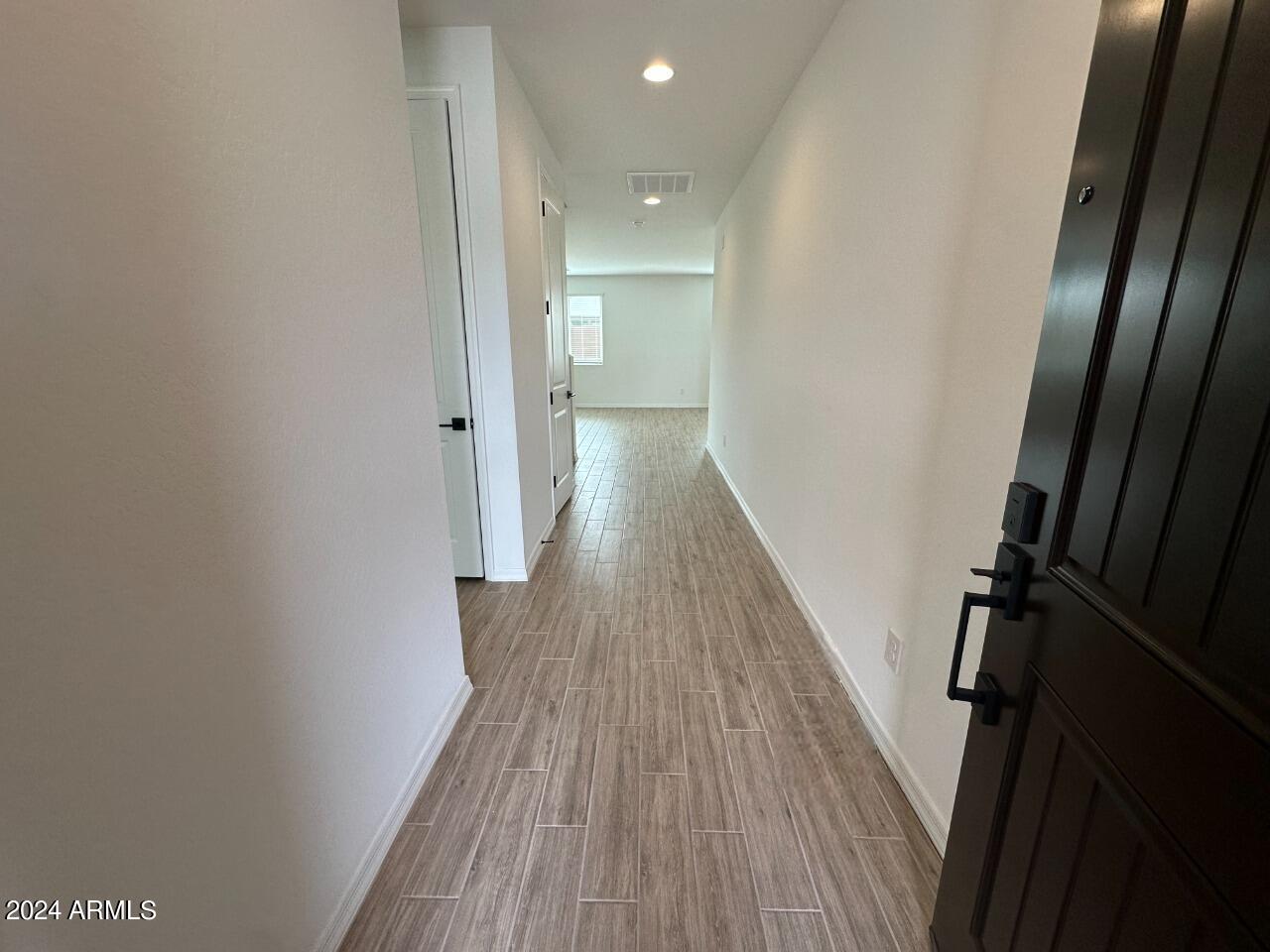 9431 E SECTOR Drive