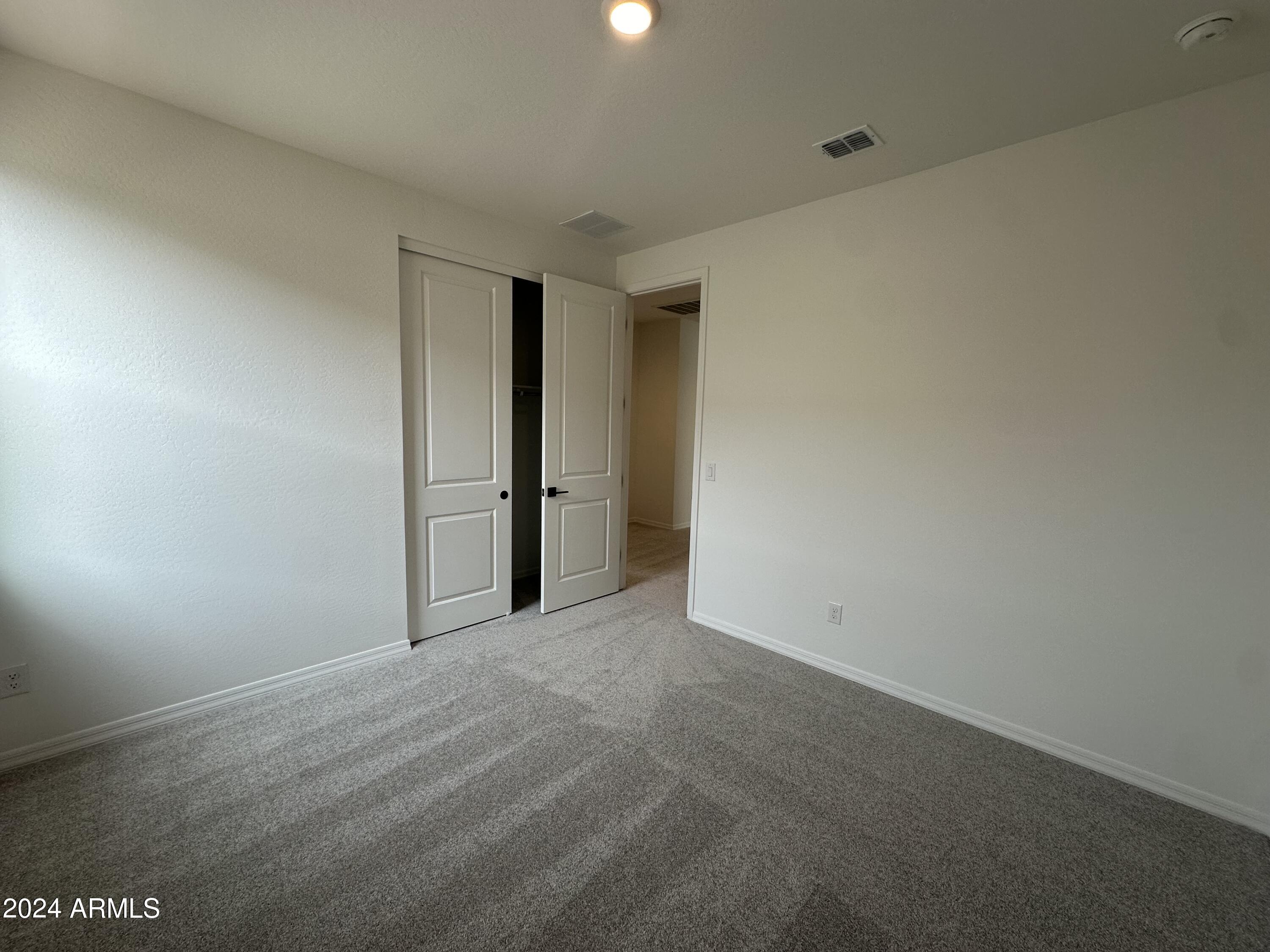 9431 E SECTOR Drive
