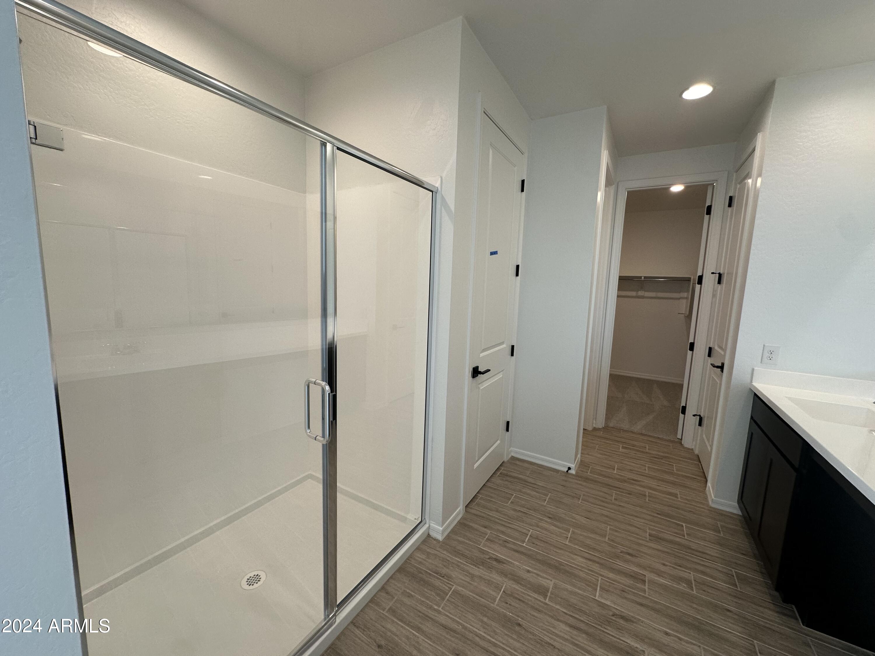 9431 E SECTOR Drive