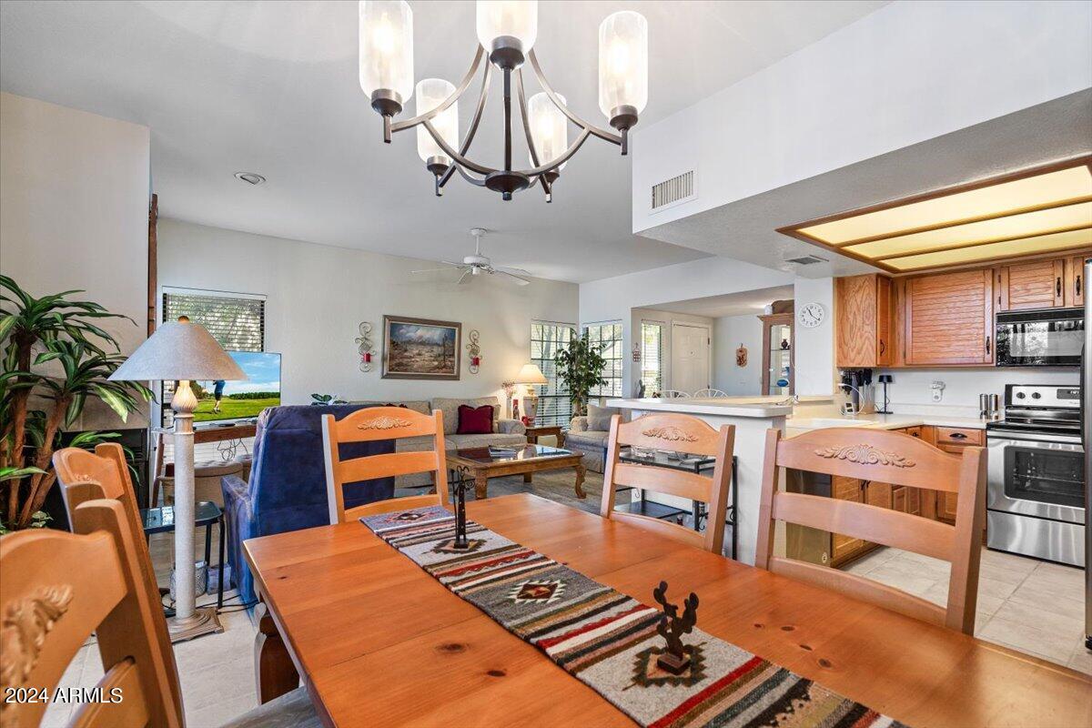 9705 E MOUNTAIN VIEW Road, 1084
