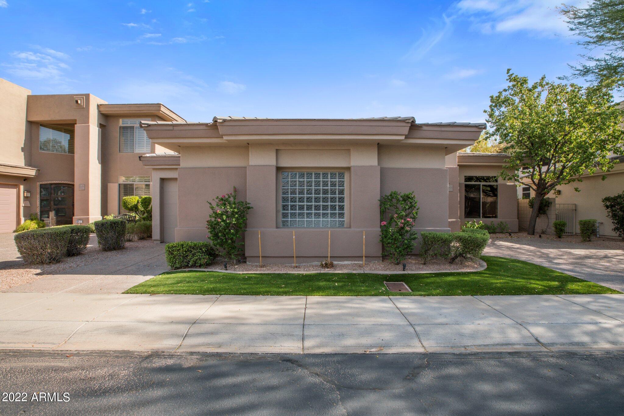 6915 E MONTREAL Place