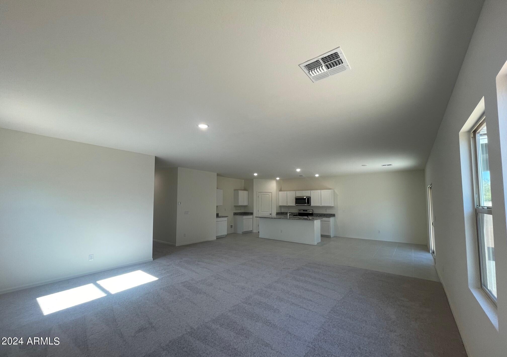 5581 E THETIS Drive