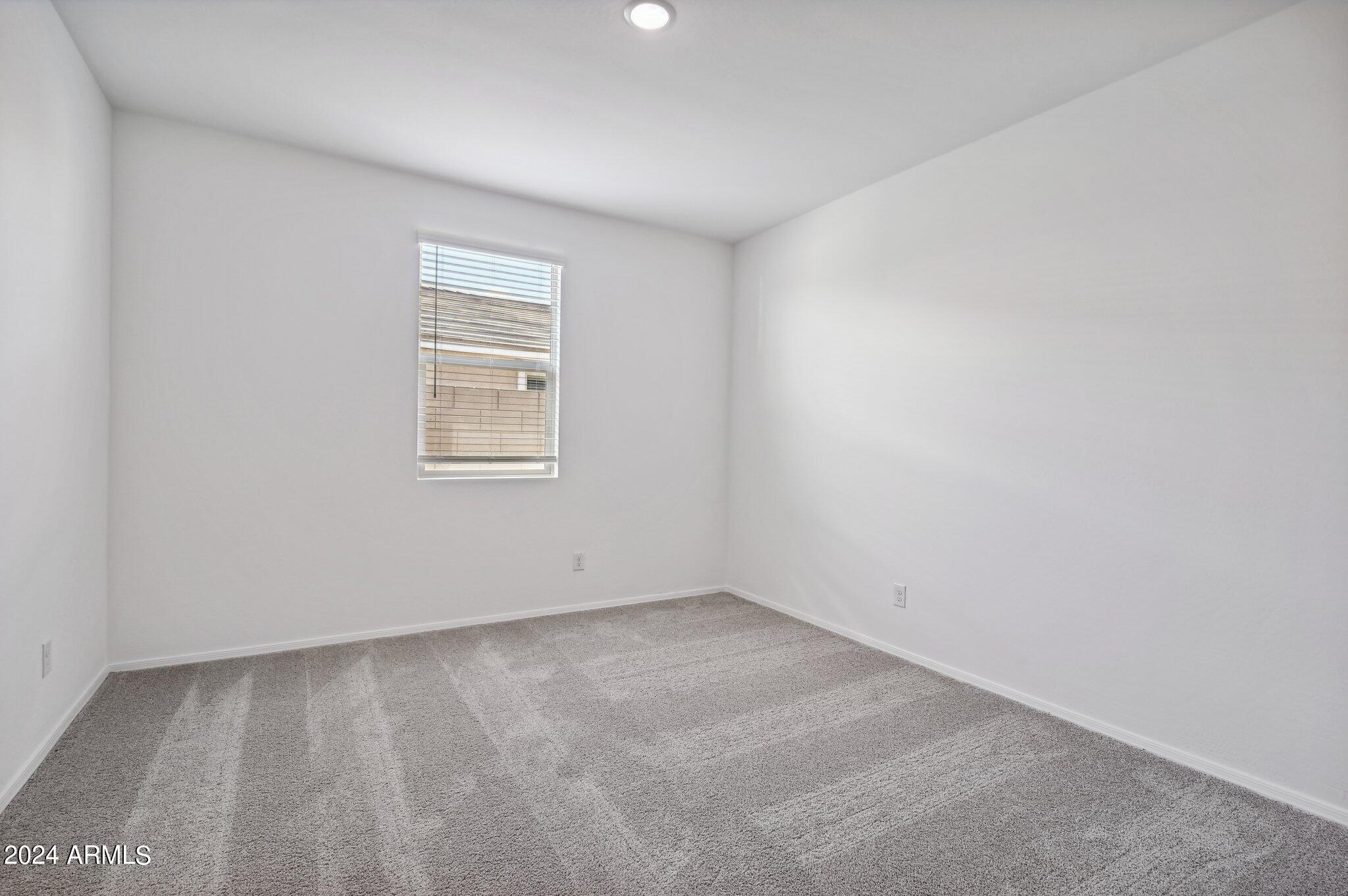 24088 W HIDALGO Avenue