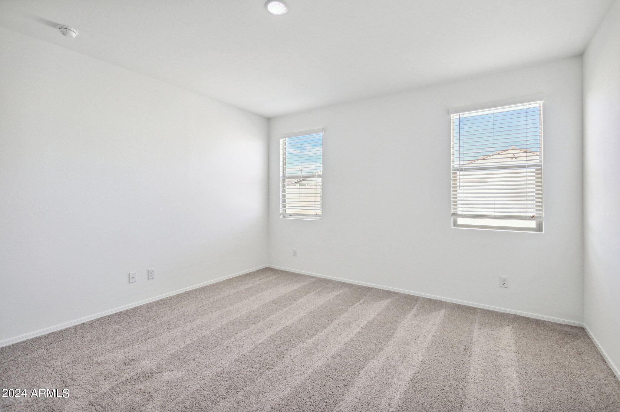 24088 W HIDALGO Avenue