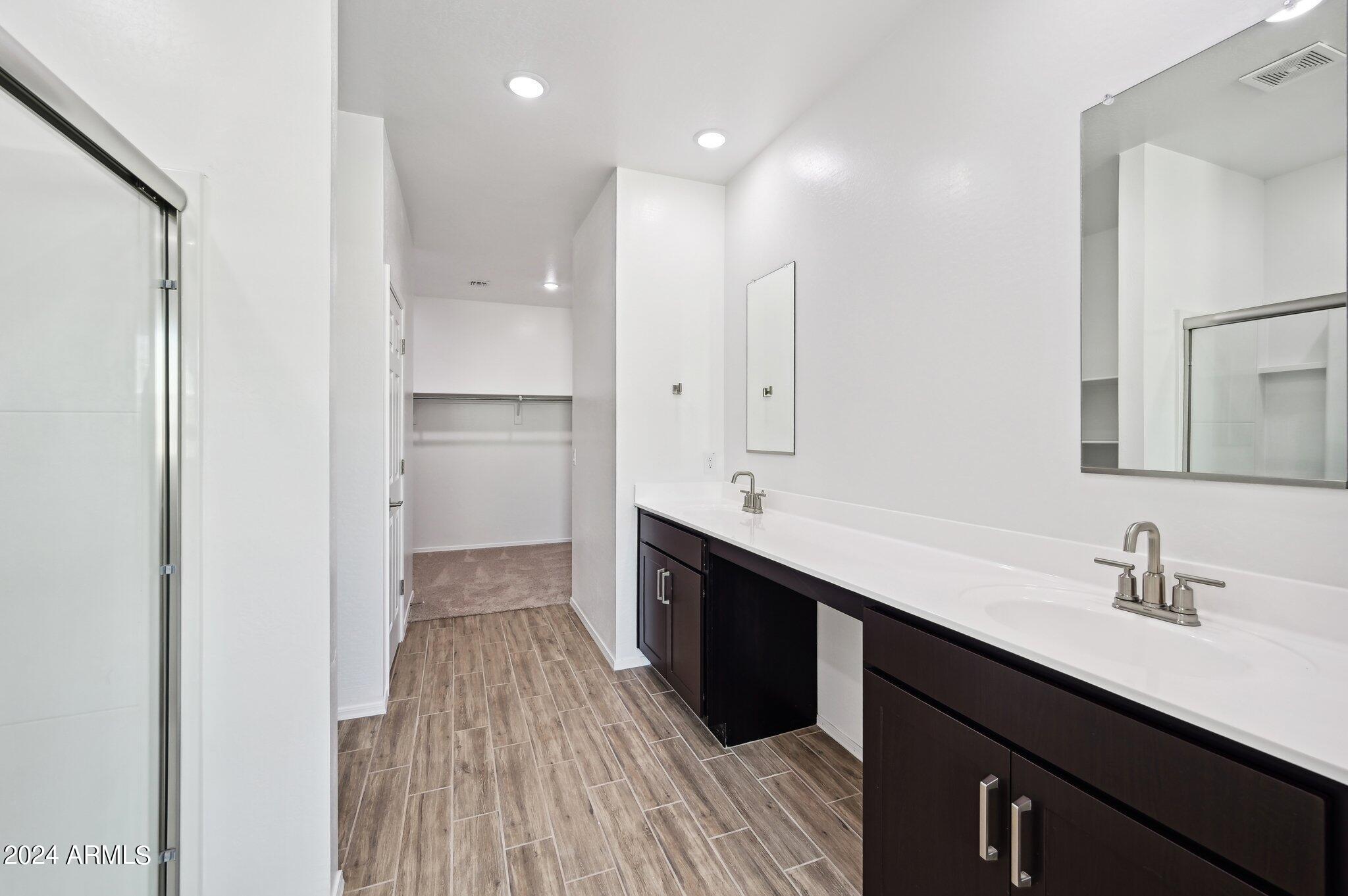 24088 W HIDALGO Avenue