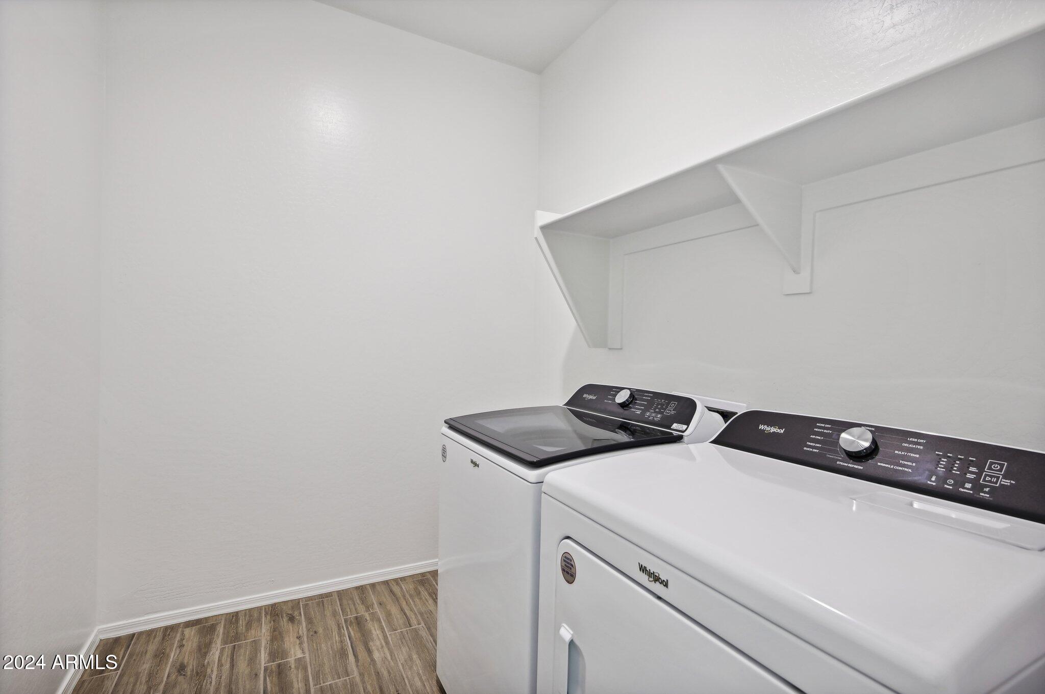 24088 W HIDALGO Avenue