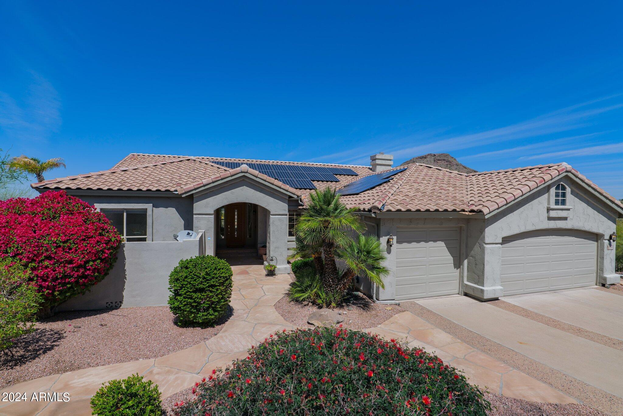 1546 E REDFIELD Road