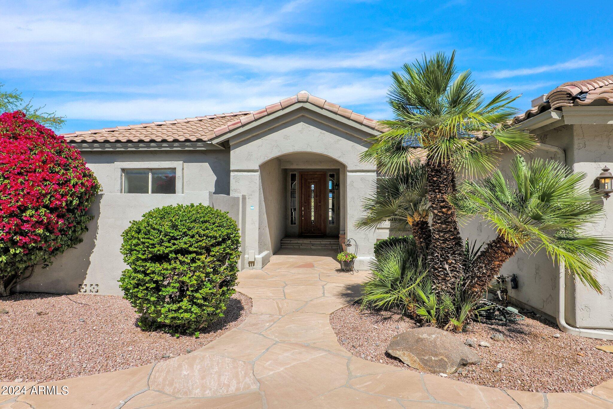 1546 E REDFIELD Road