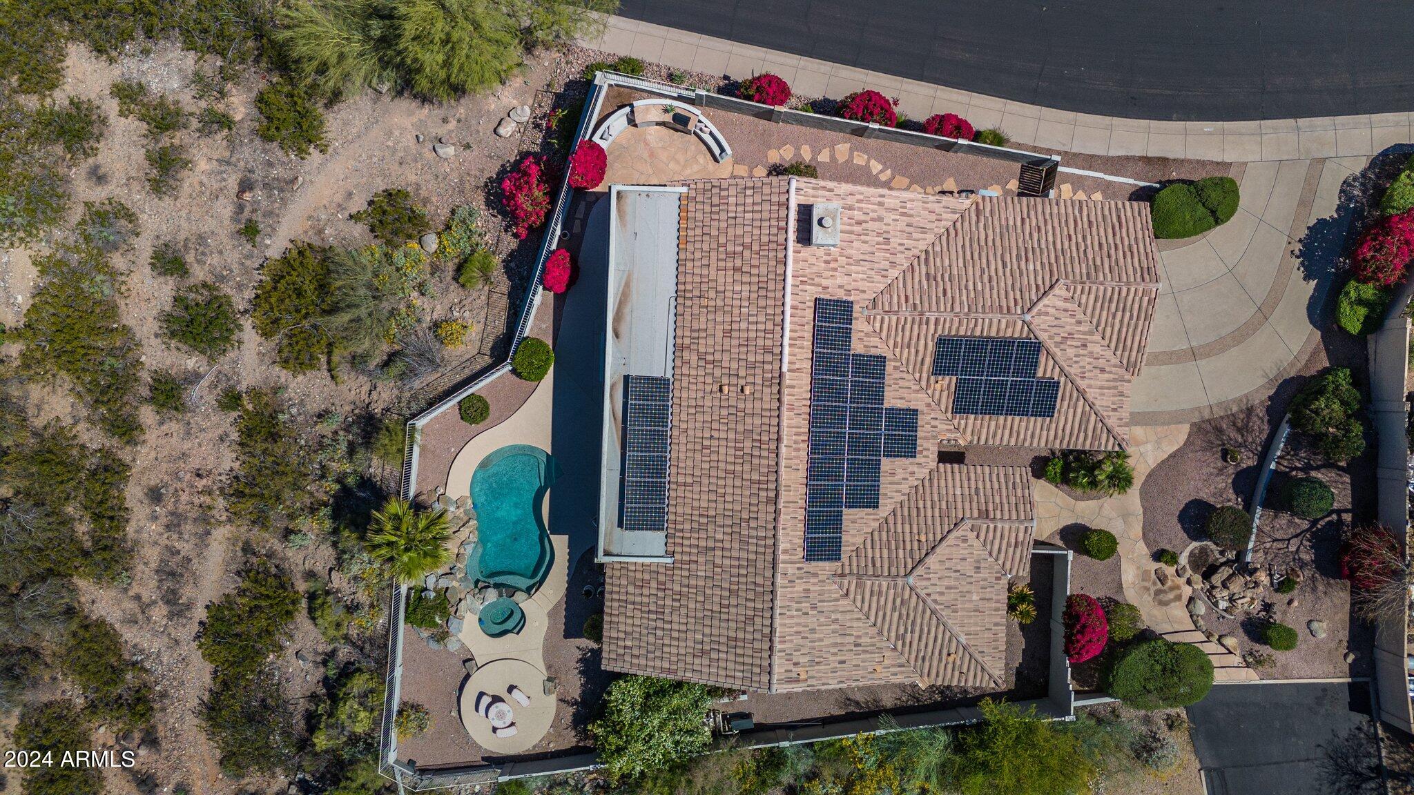 1546 E REDFIELD Road