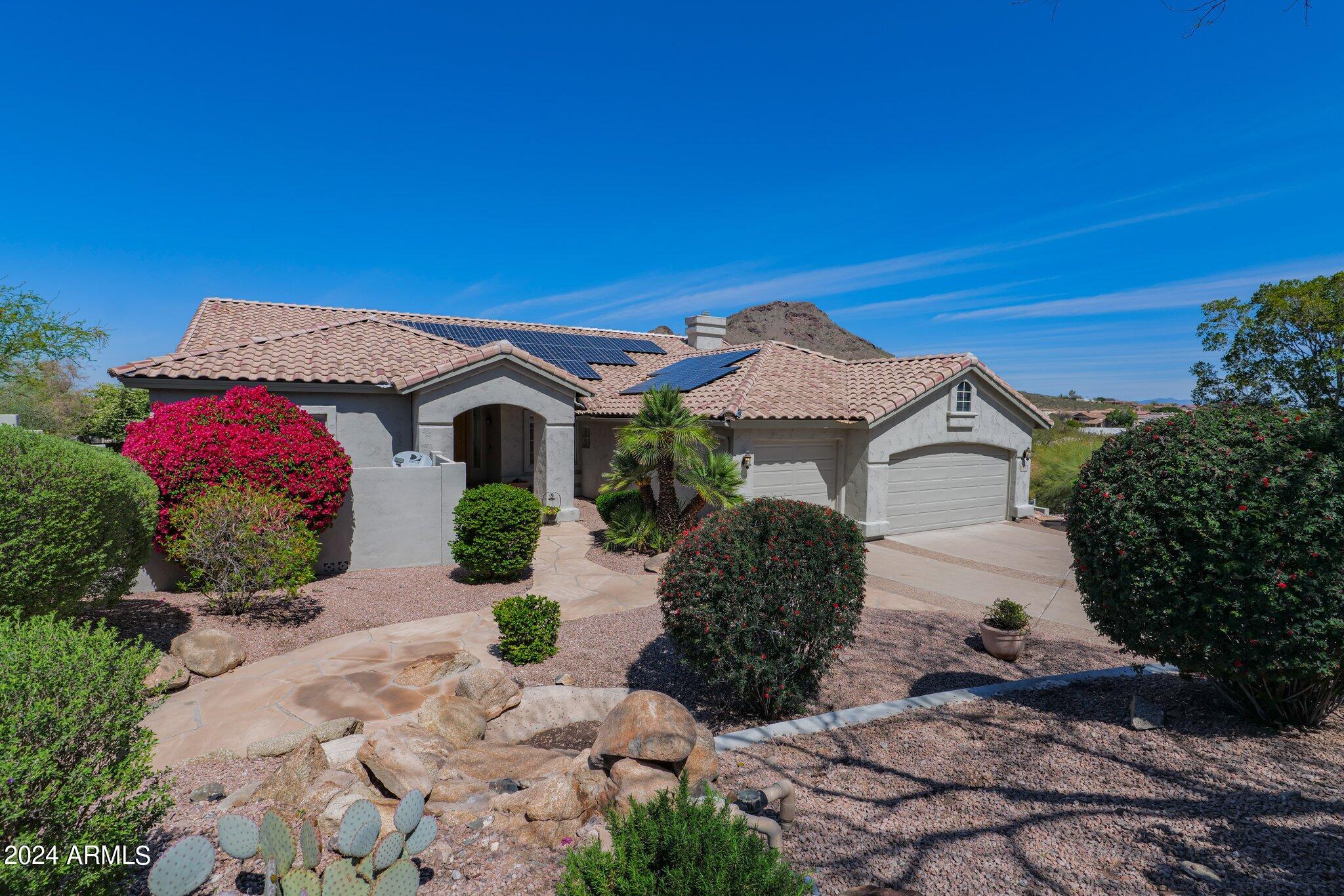 1546 E REDFIELD Road