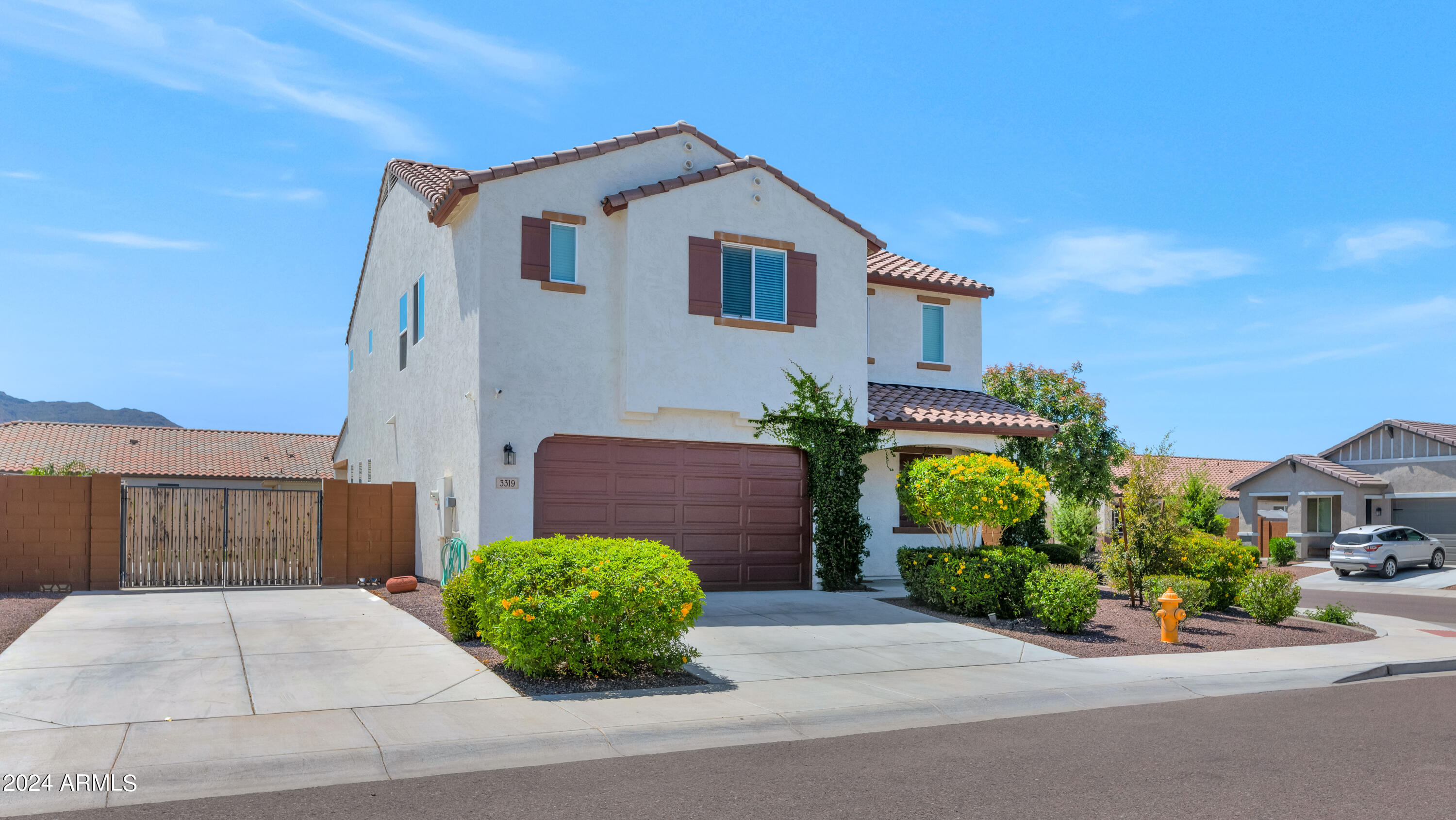 3319 W FAWN Drive