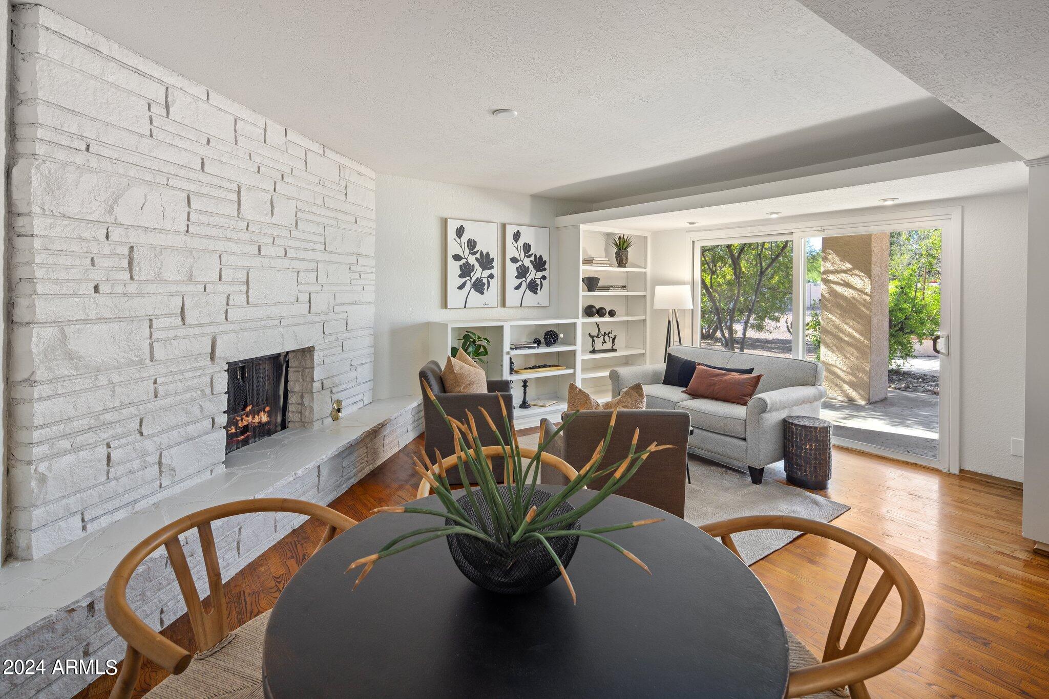 4914 E CHERYL Drive
