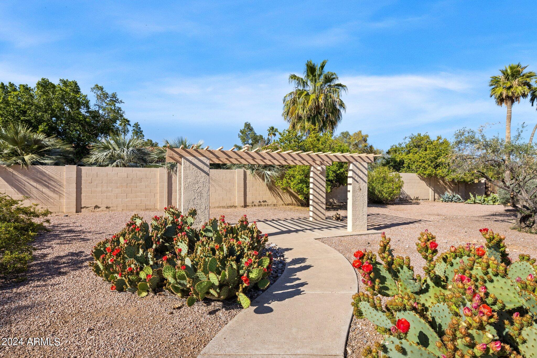 4914 E CHERYL Drive