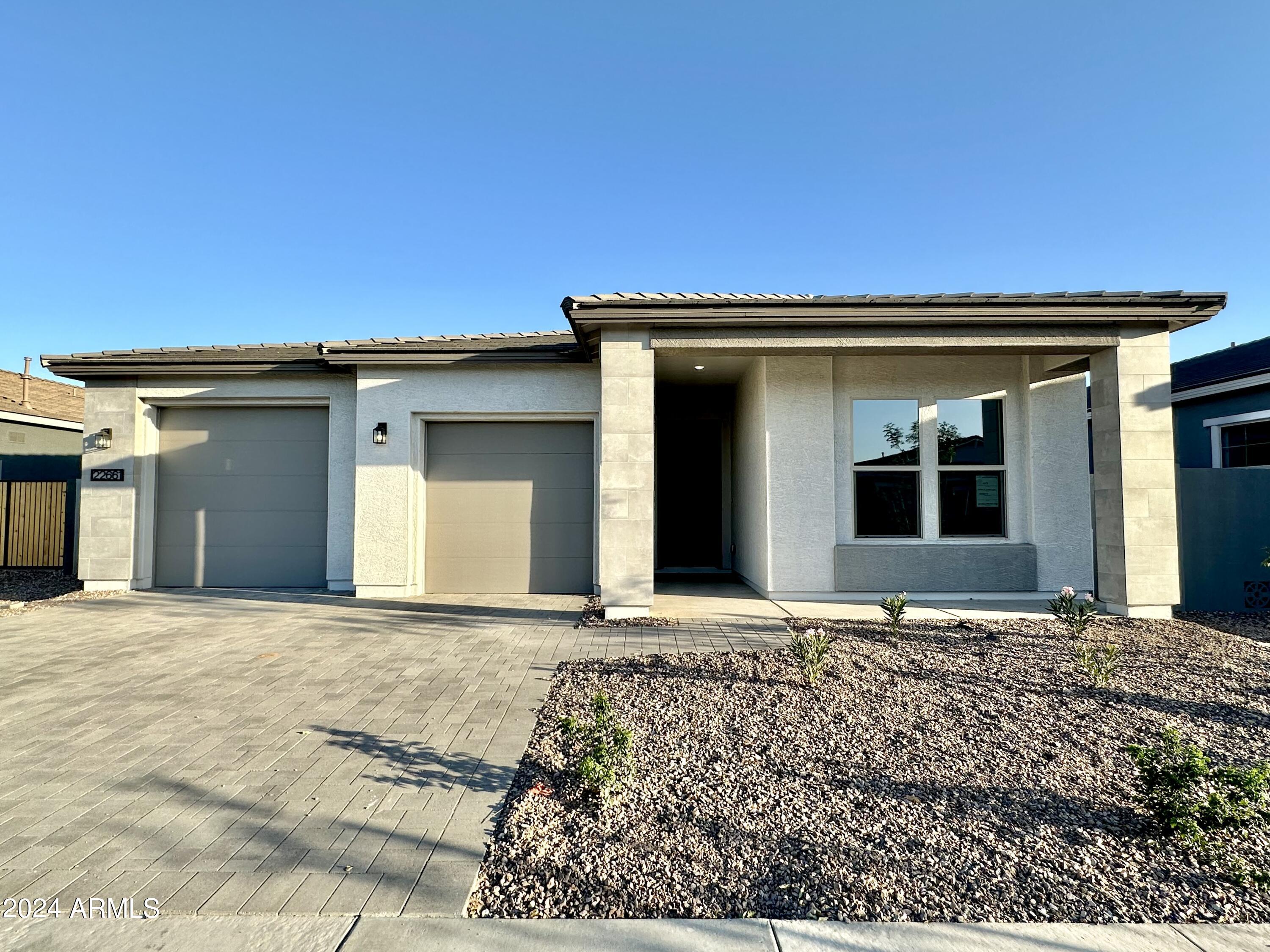 22661 E LORDS Way