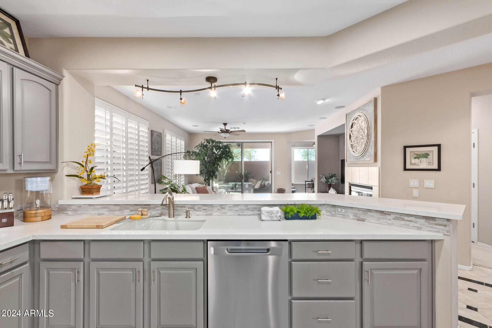 2151 W VALHALLA Court