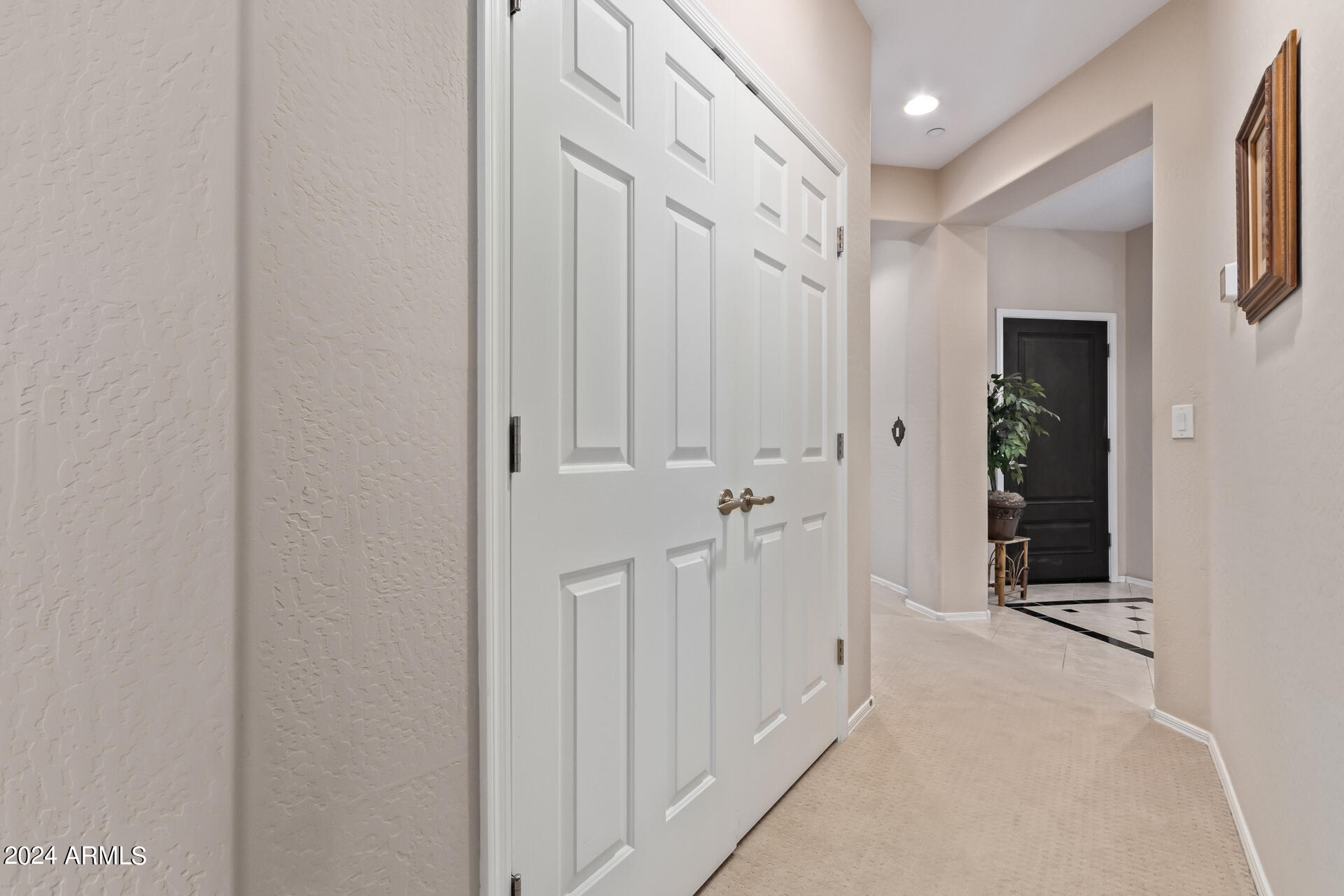 2151 W VALHALLA Court