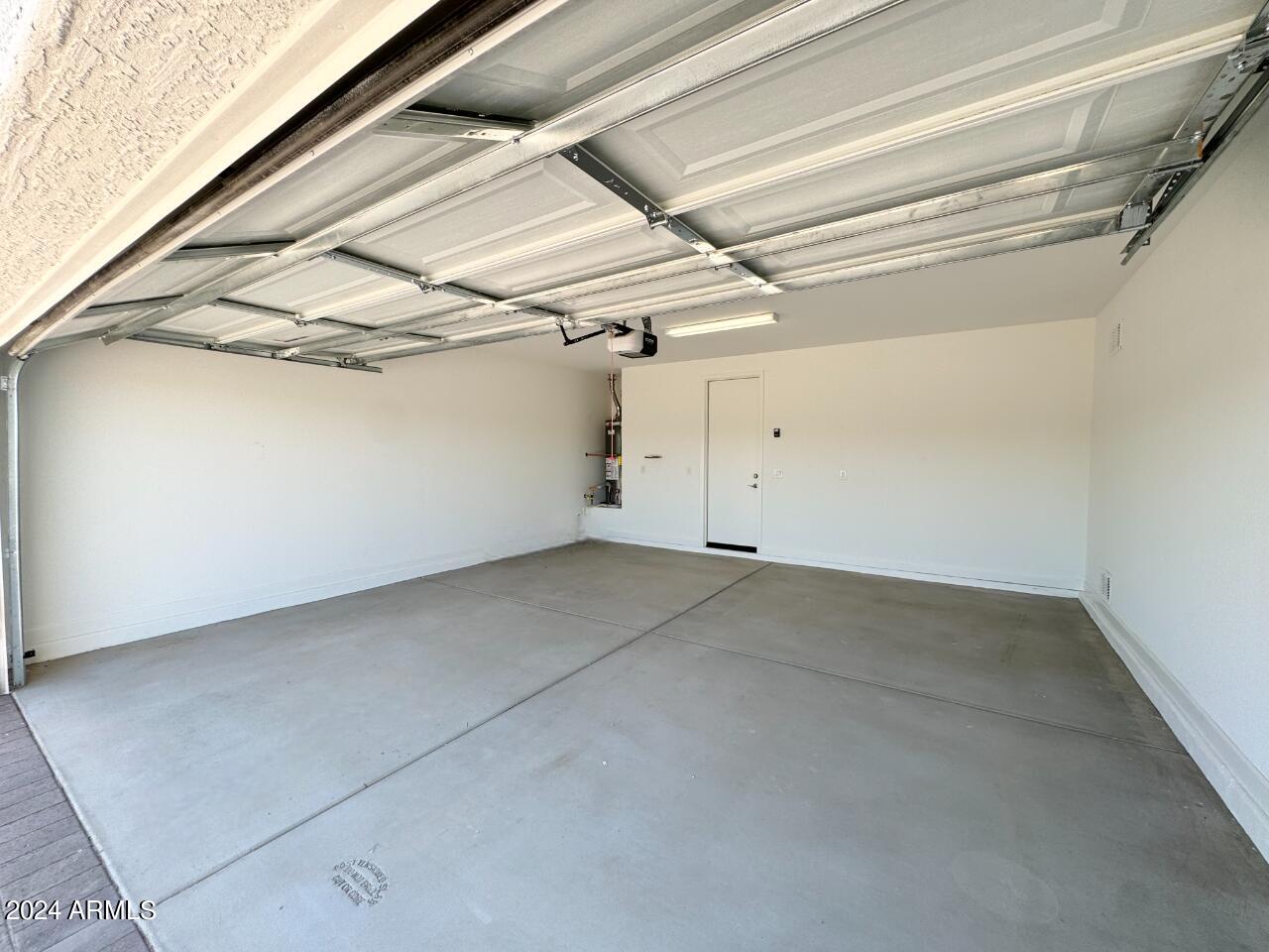 2218 W PASO Trail