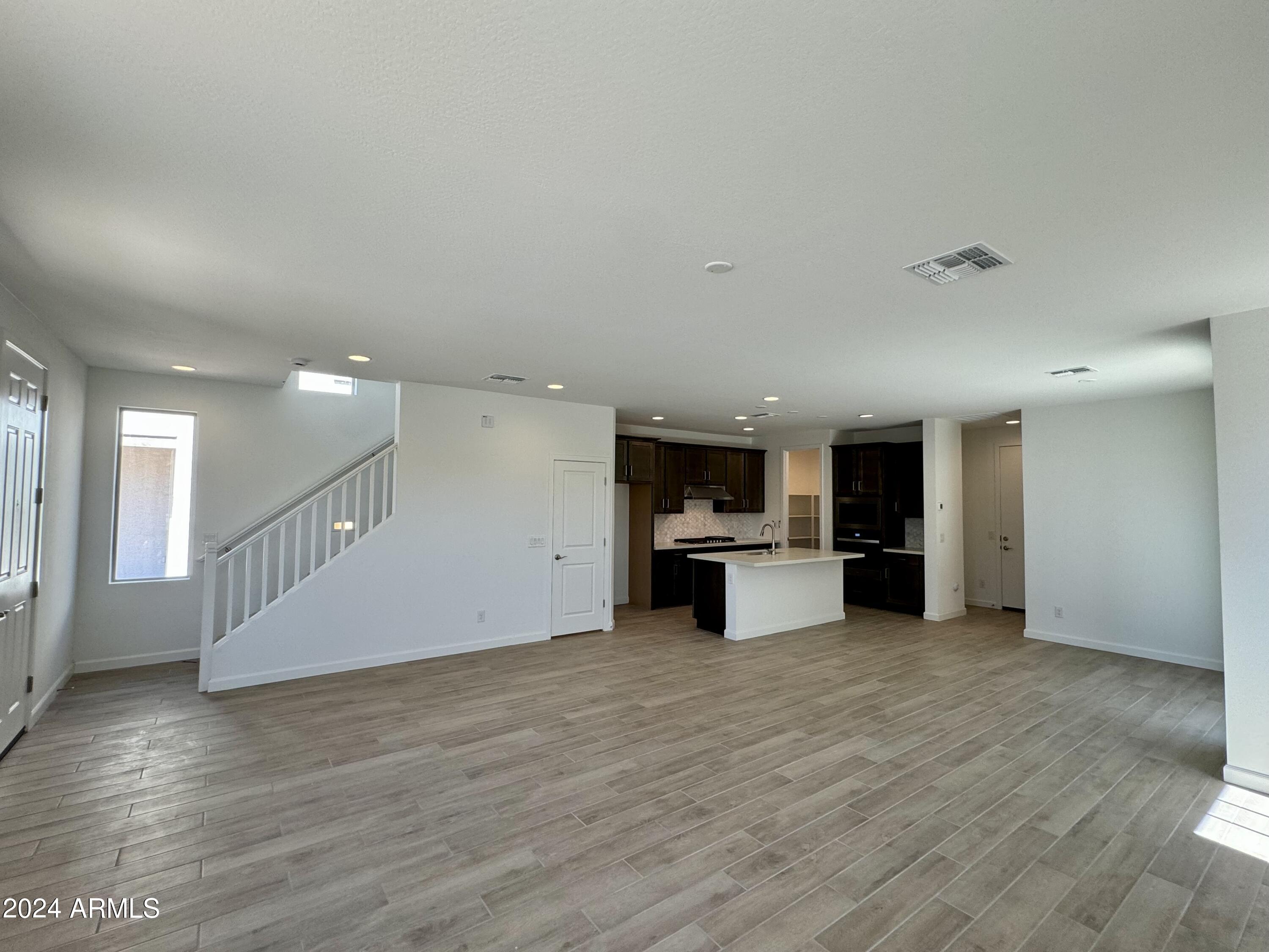 2218 W PASO Trail