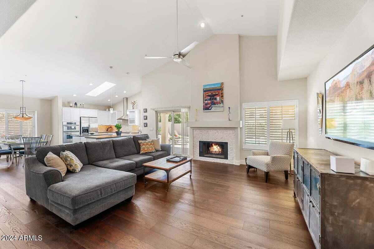10785 E TERRA Drive