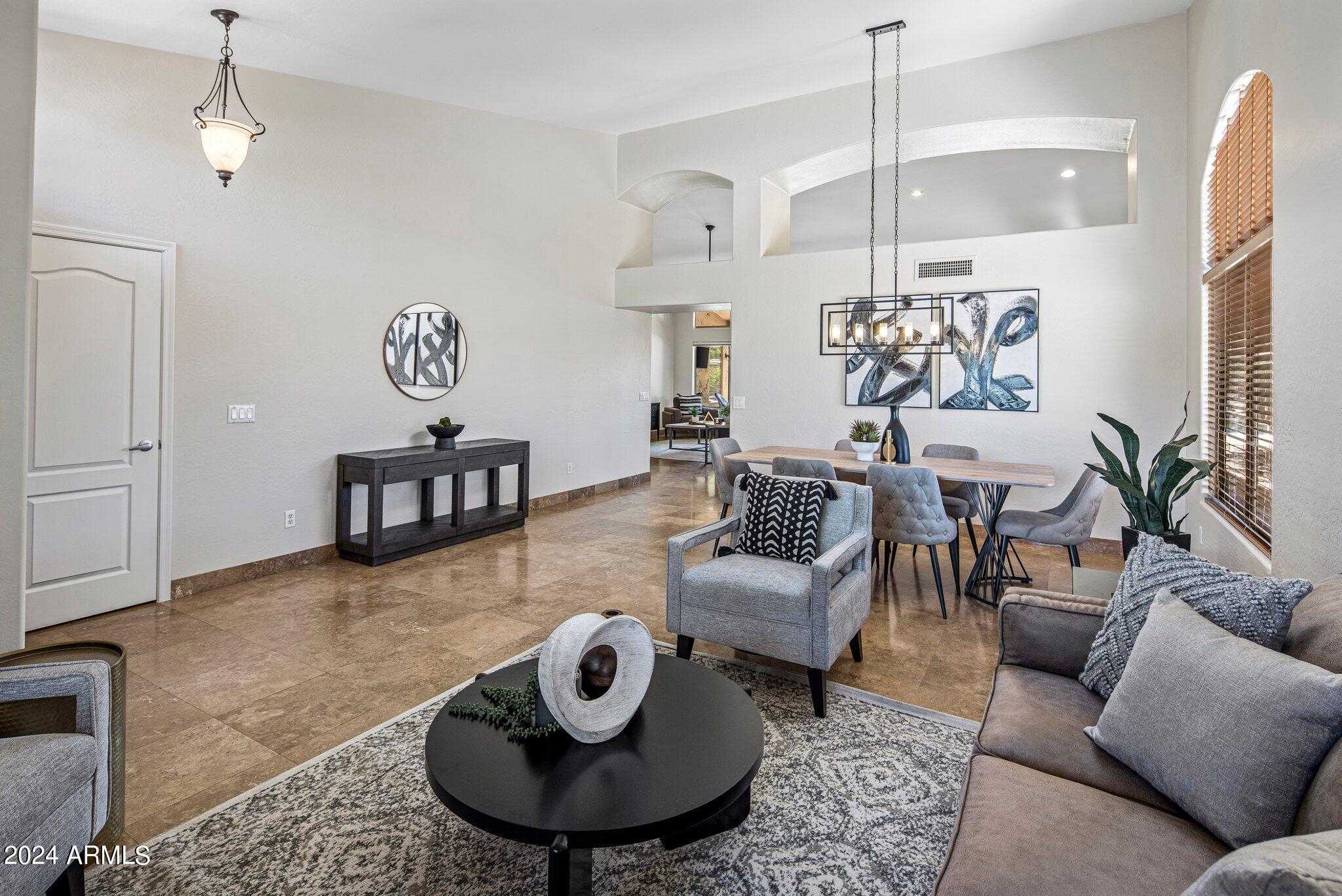 5225 E MICHELLE Drive