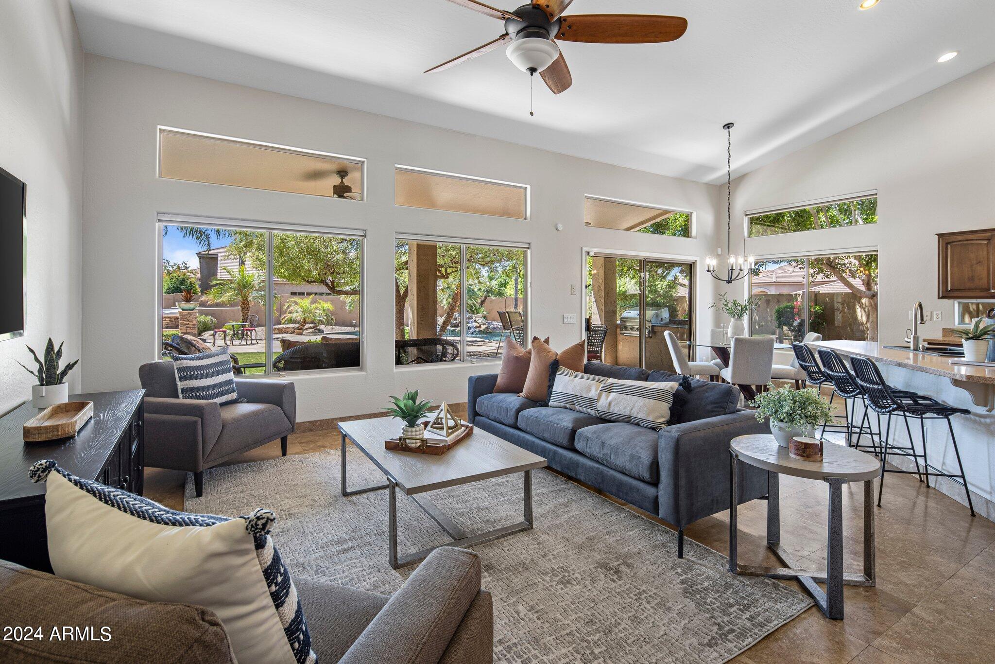 5225 E MICHELLE Drive