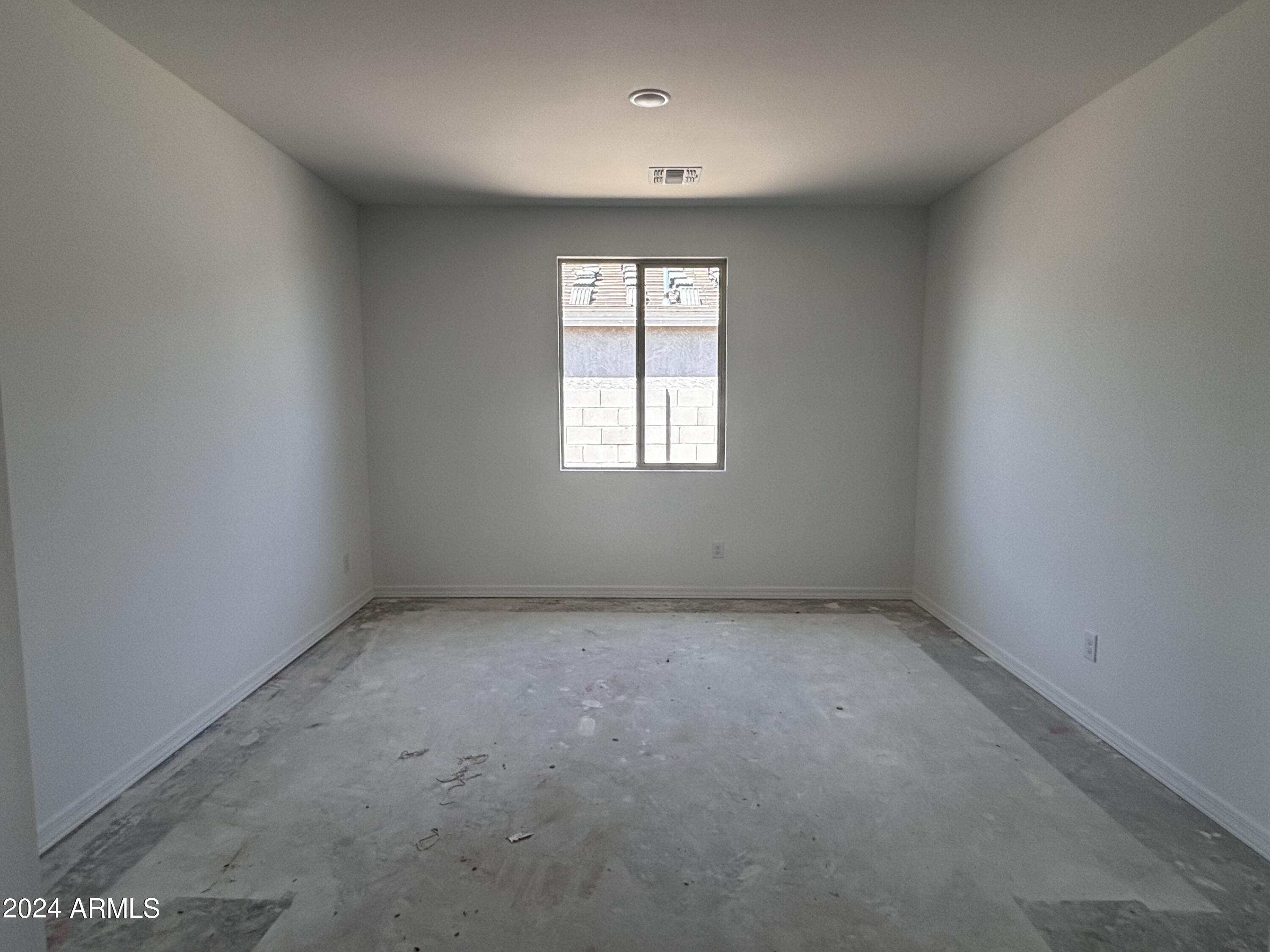 5527 W THURMAN Drive