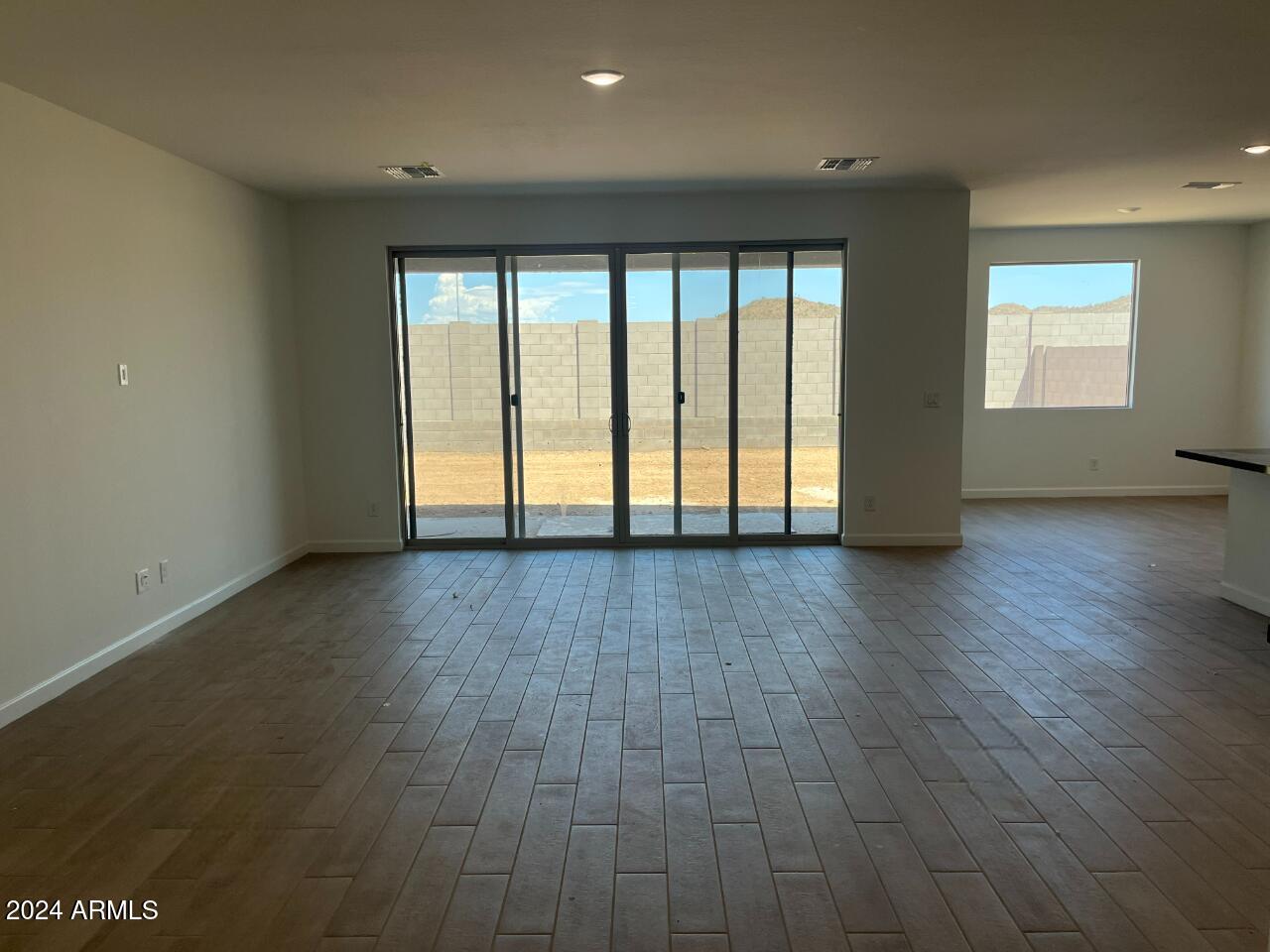 7694 W TETHER Trail