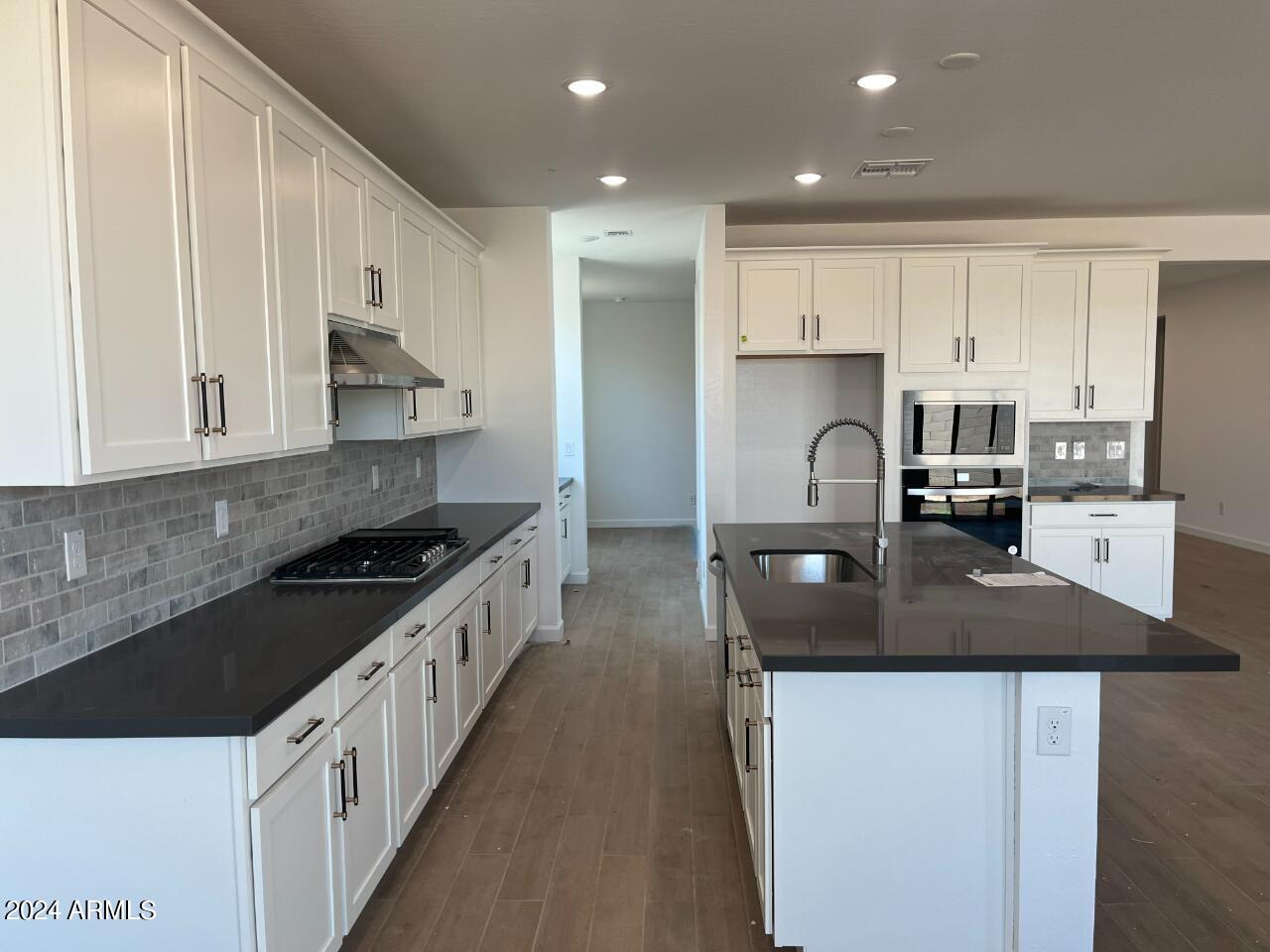 7694 W TETHER Trail