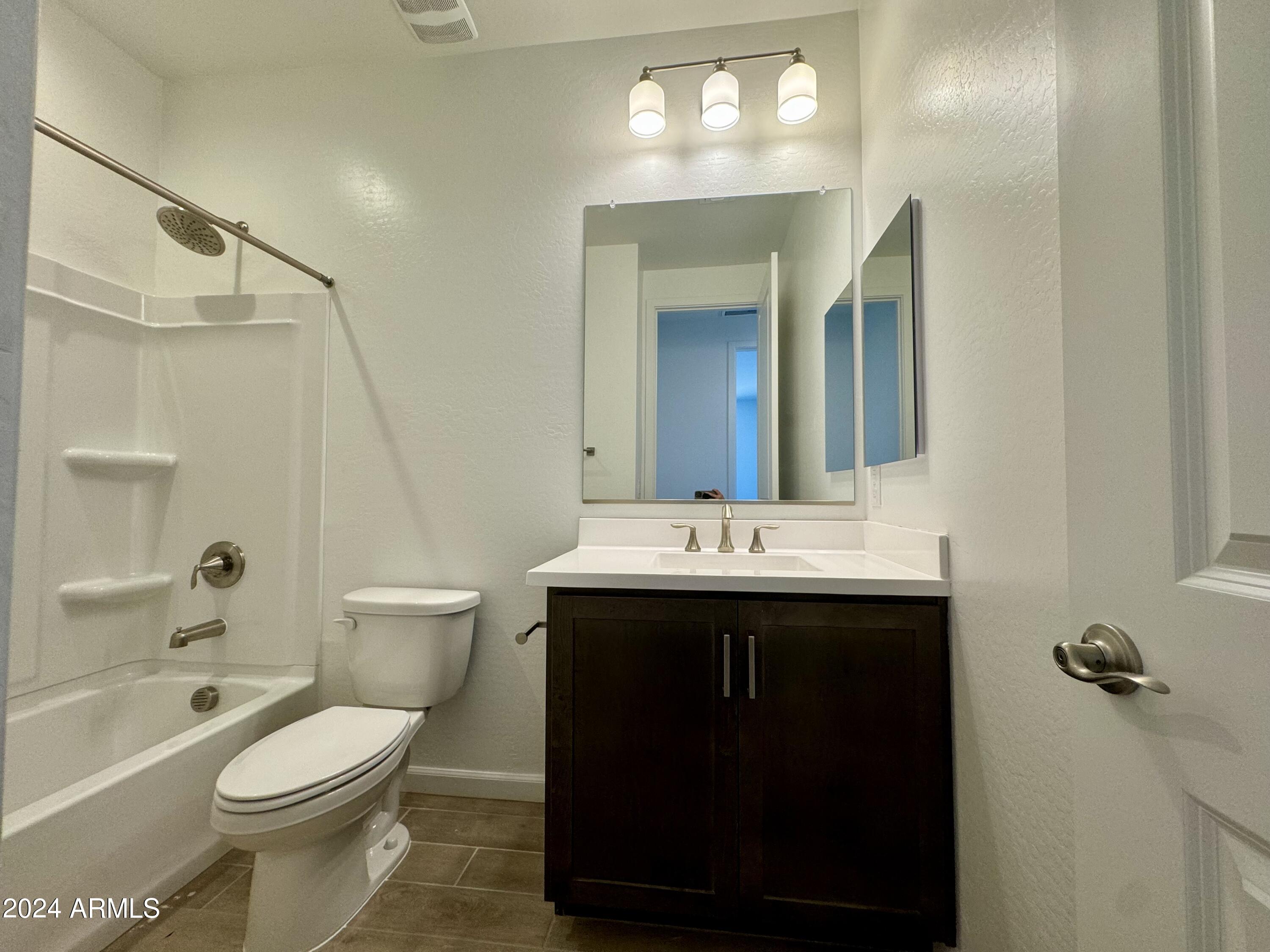 2210 W PASO Trail
