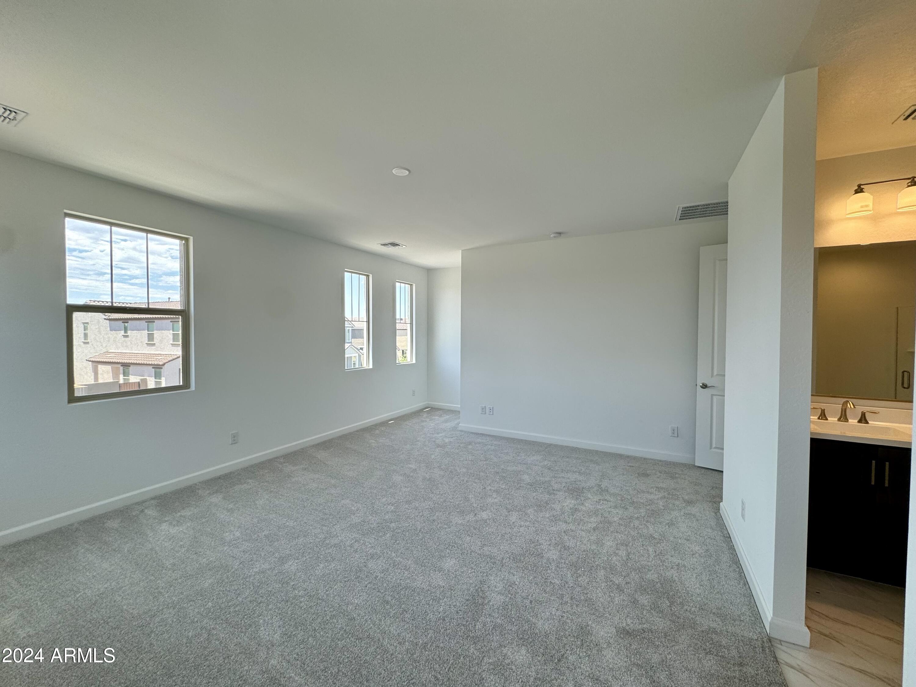 2210 W PASO Trail