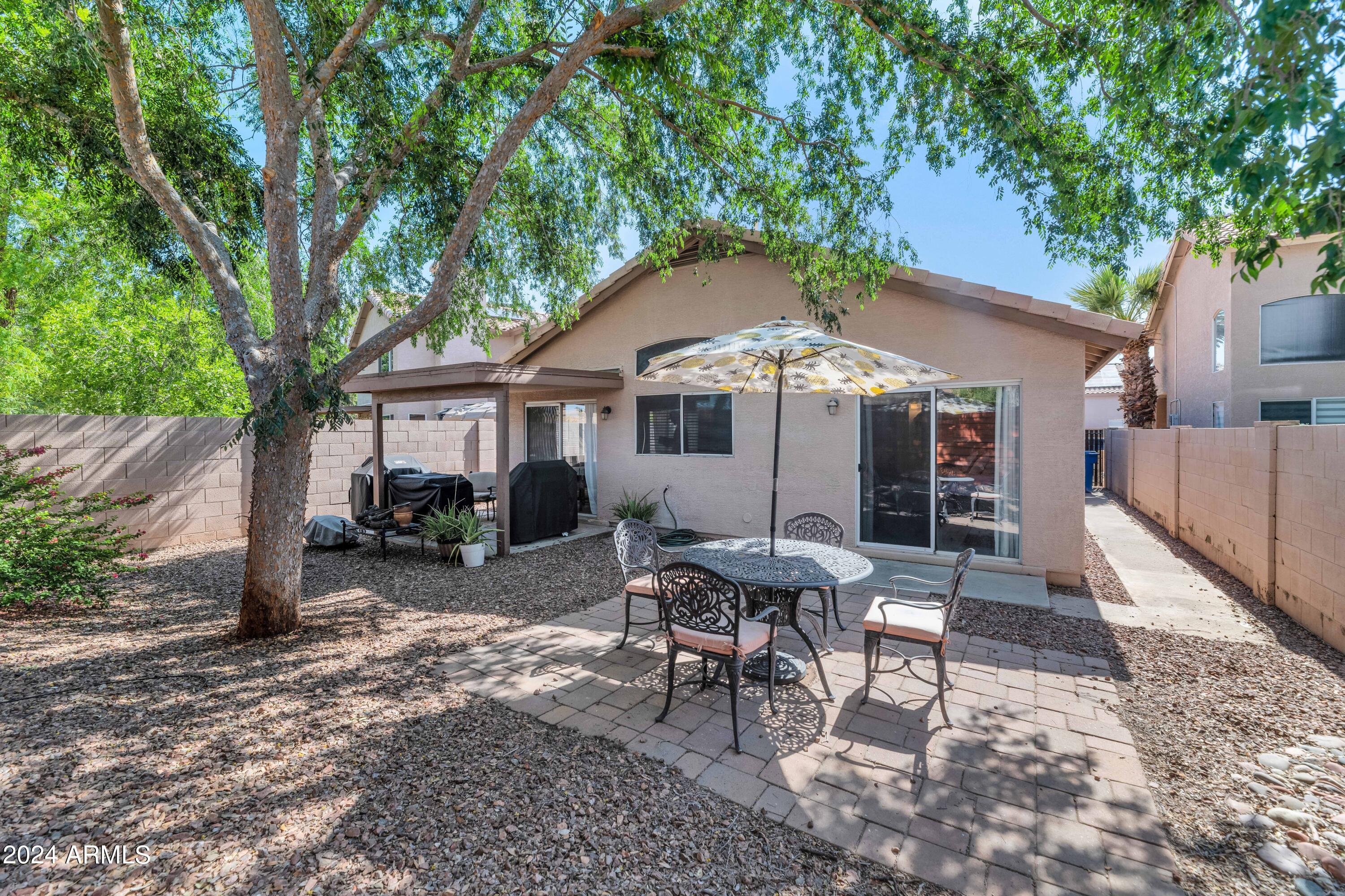 17242 N 40TH Place