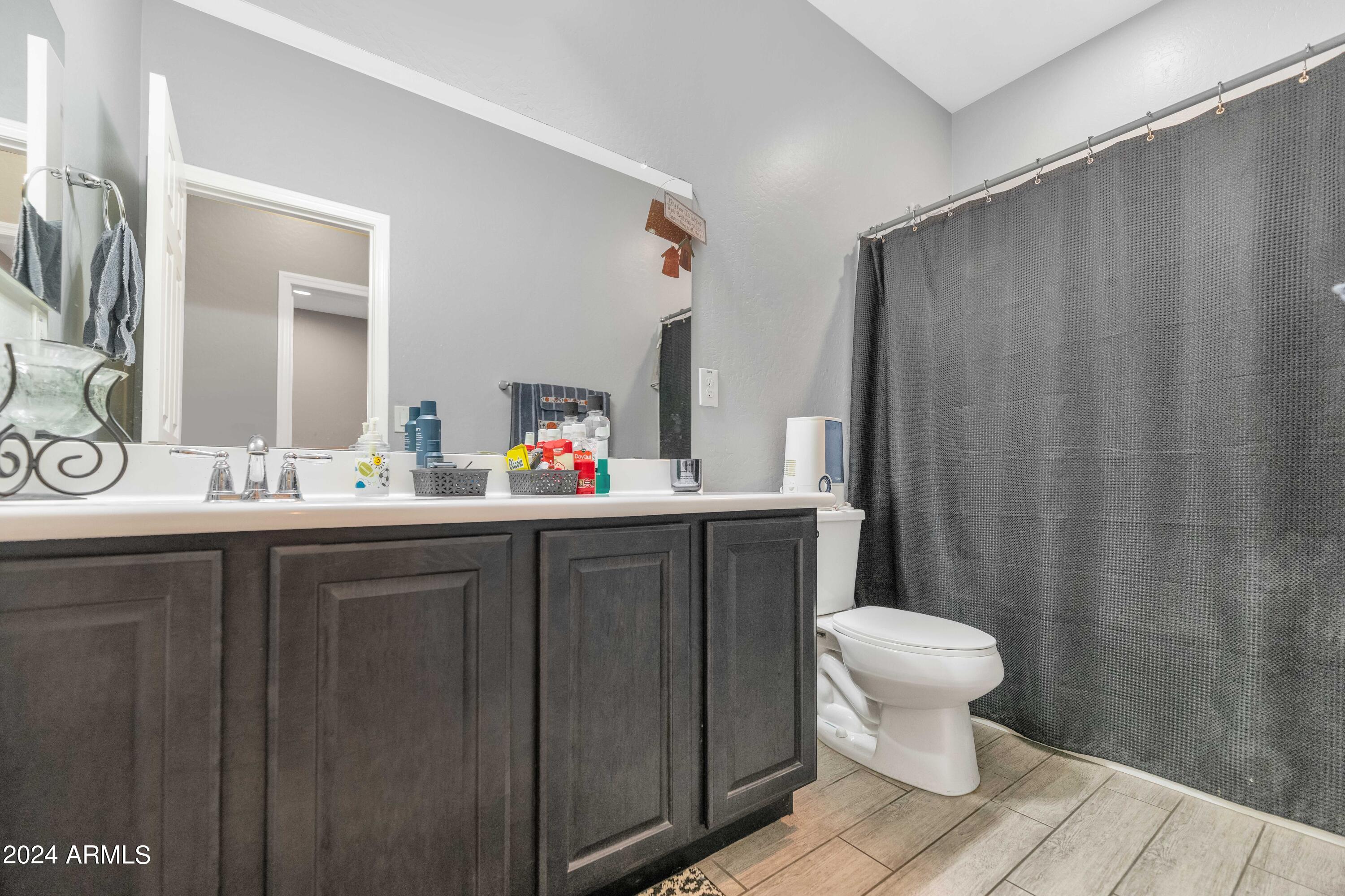 17371 W STRAIGHT ARROW Lane