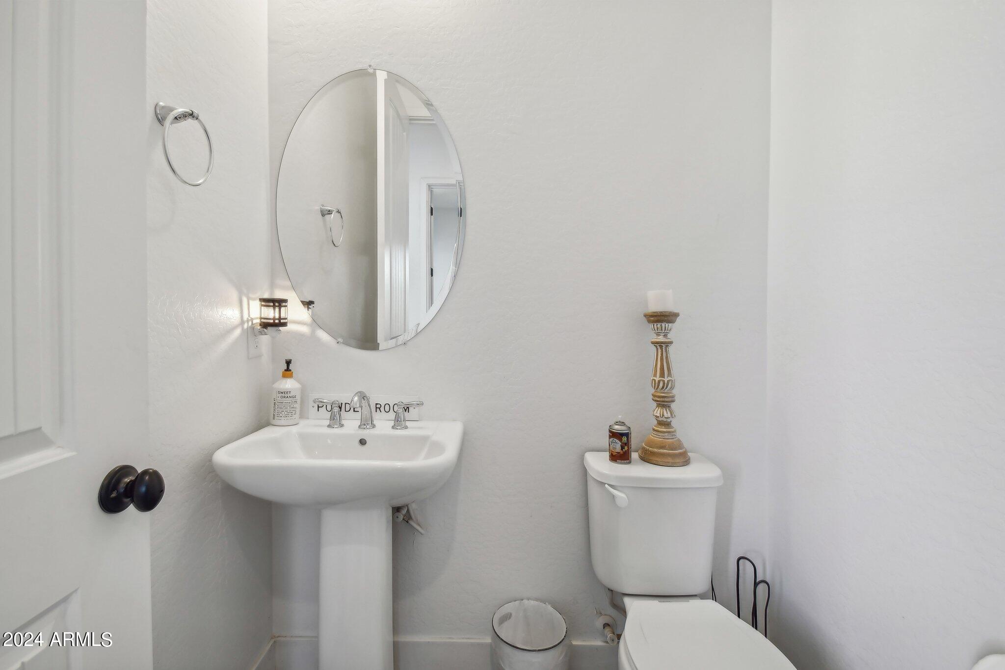 2694 E GERONIMO Street