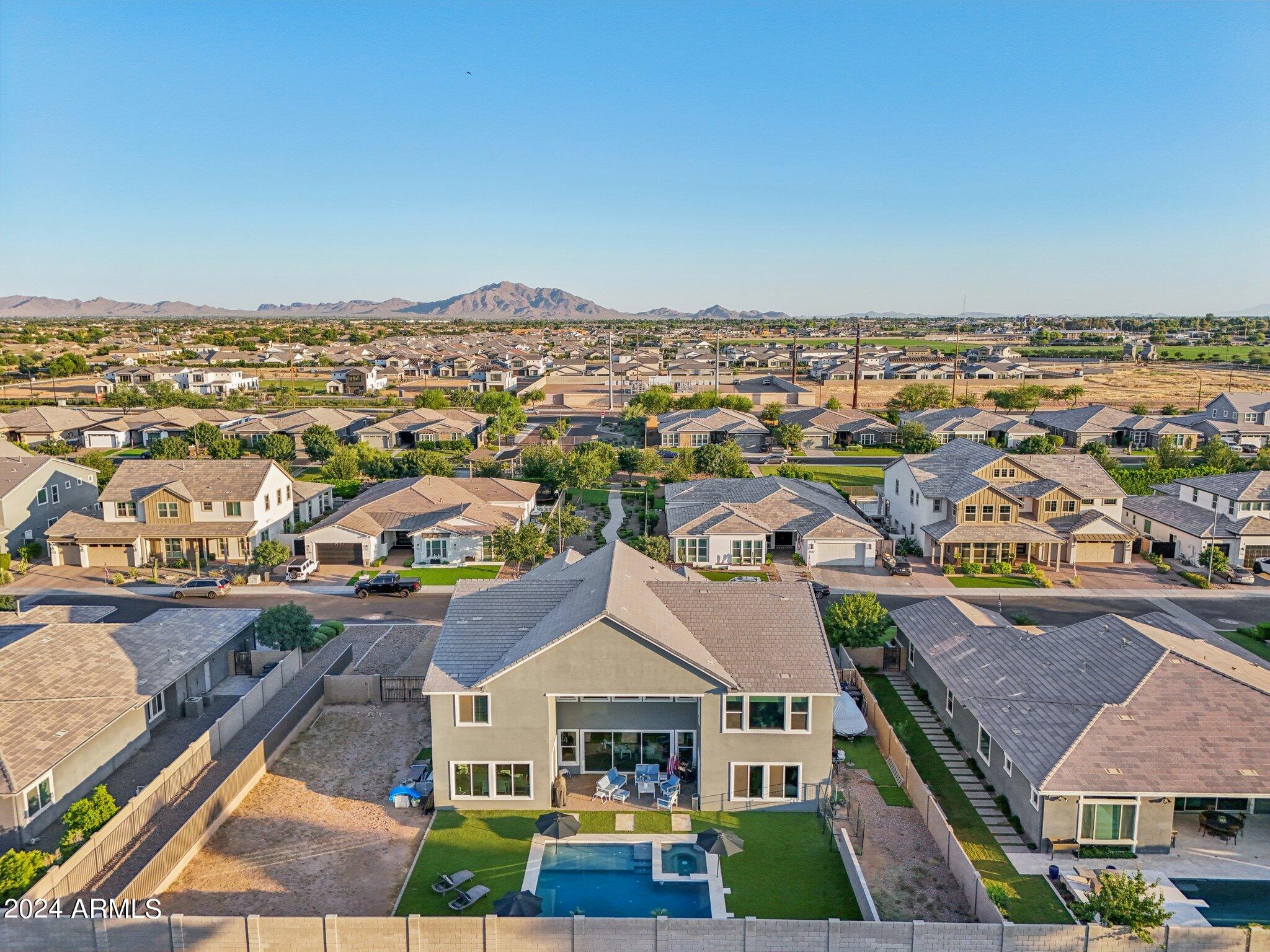 2694 E GERONIMO Street