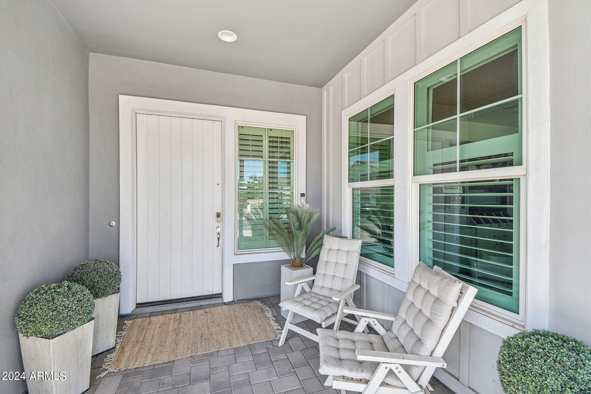 2694 E GERONIMO Street