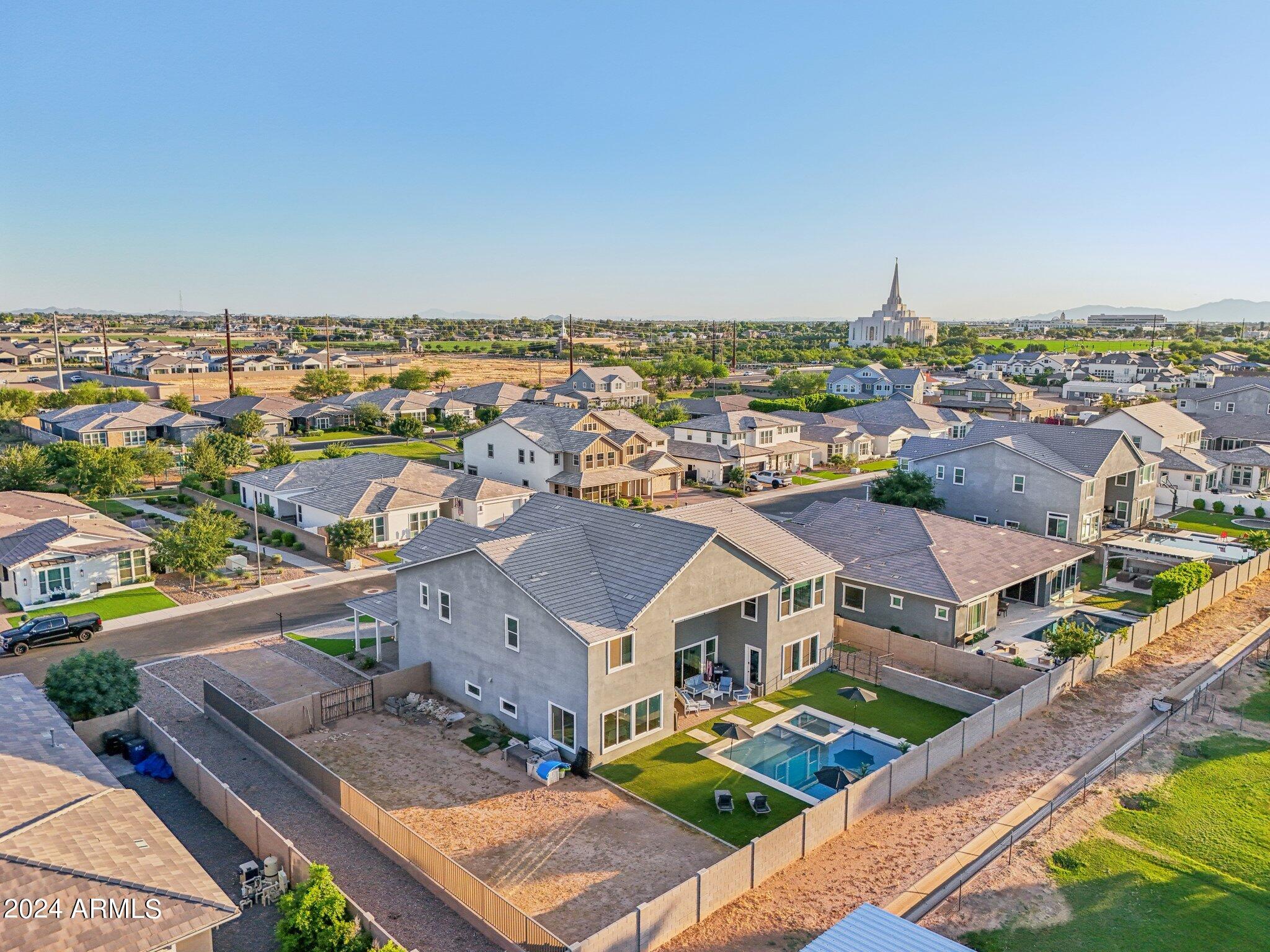 2694 E GERONIMO Street