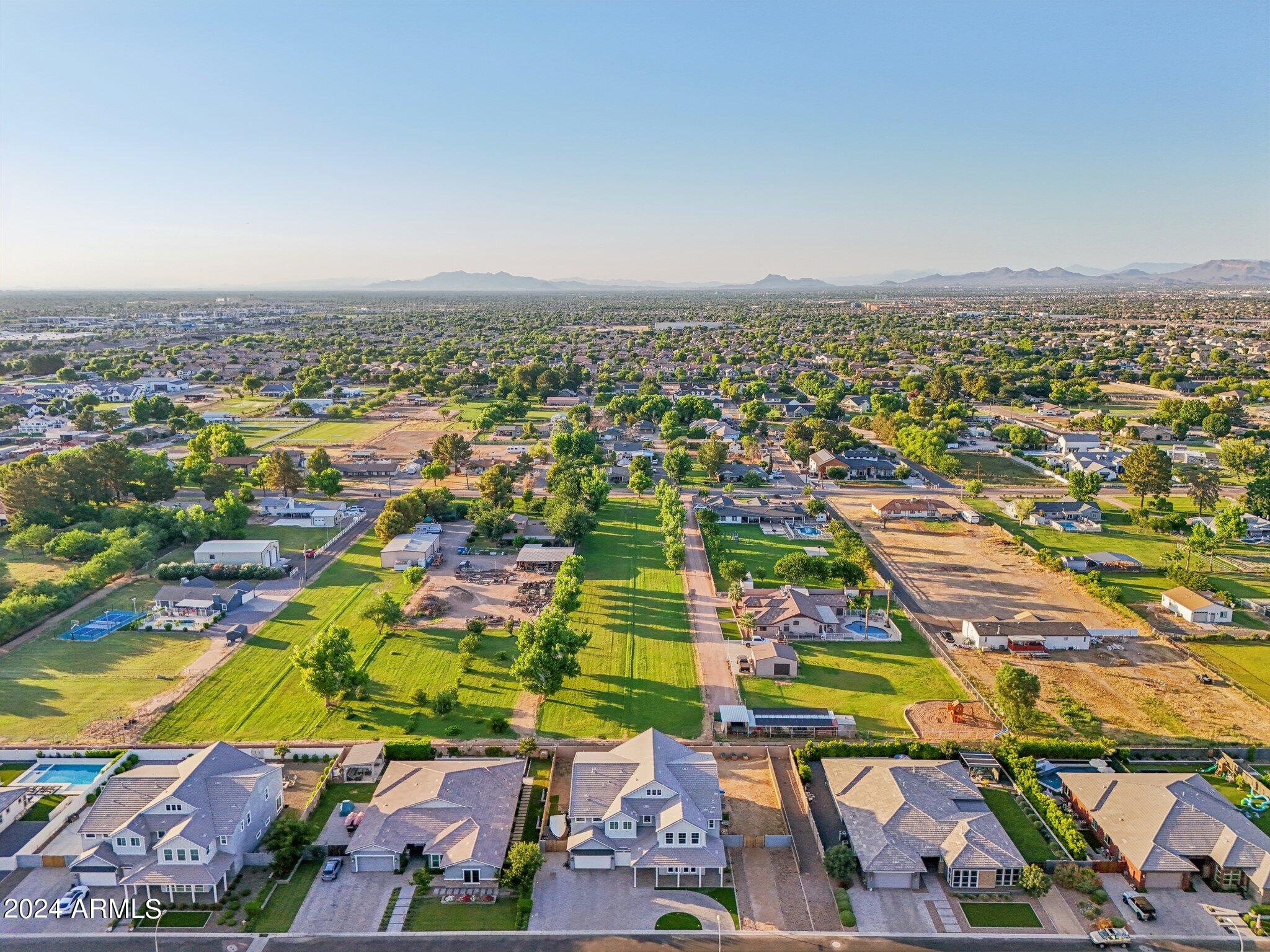 2694 E GERONIMO Street