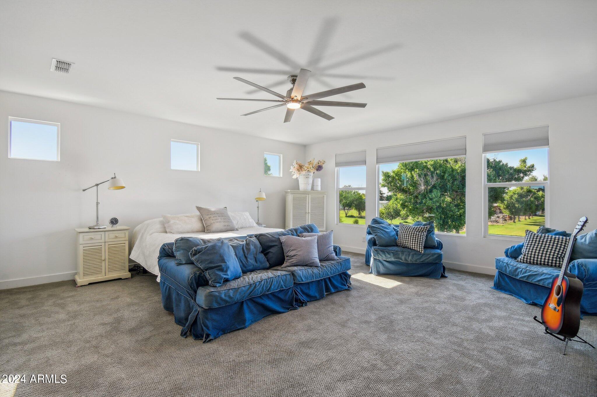 2694 E GERONIMO Street