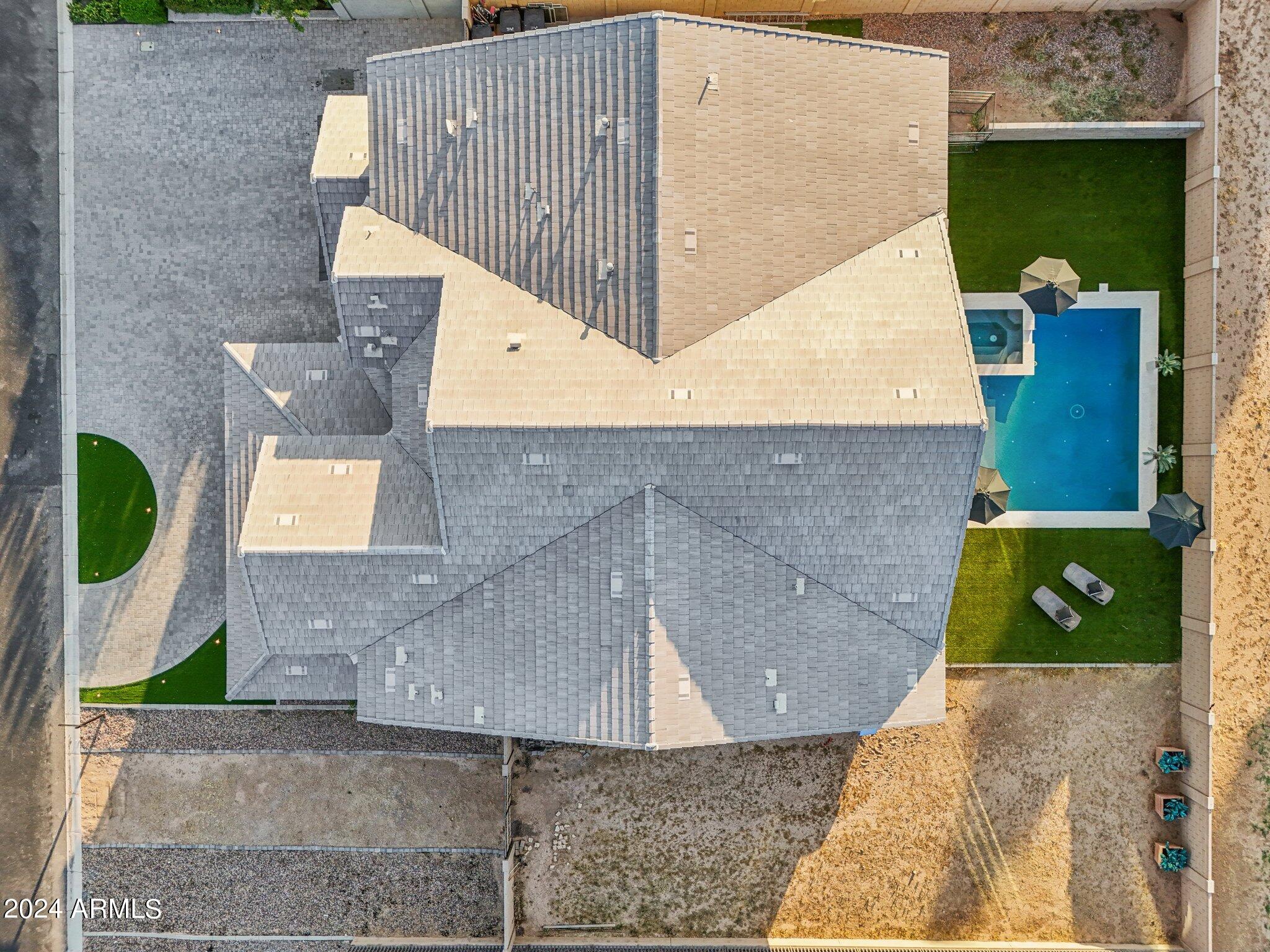 2694 E GERONIMO Street