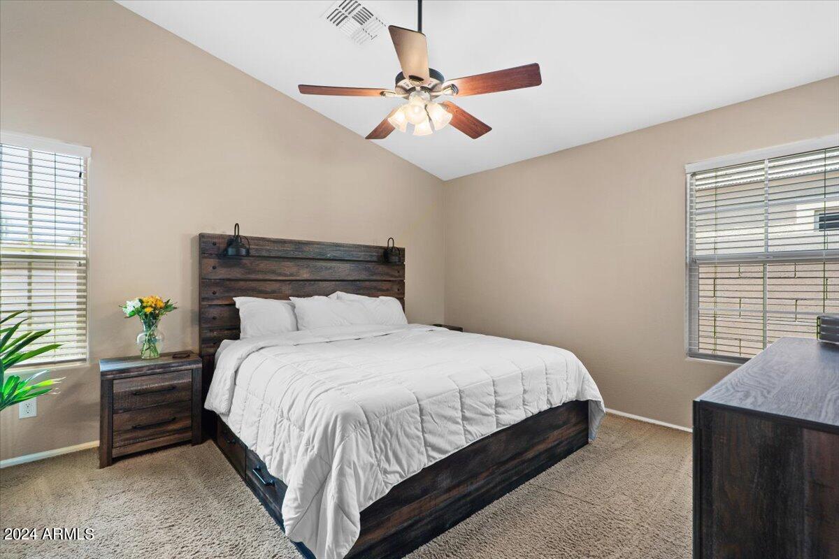 674 S LAVEEN Drive