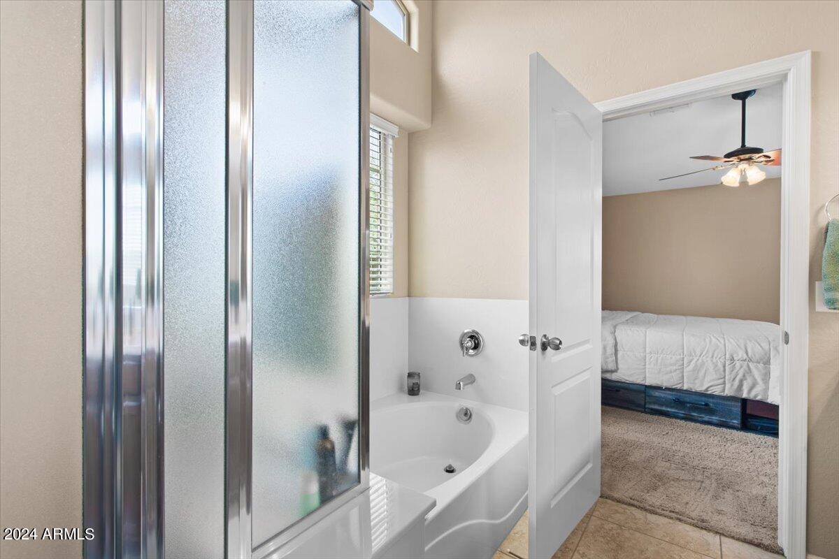 674 S LAVEEN Drive
