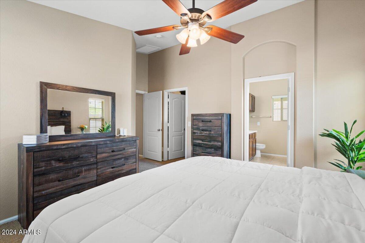 674 S LAVEEN Drive